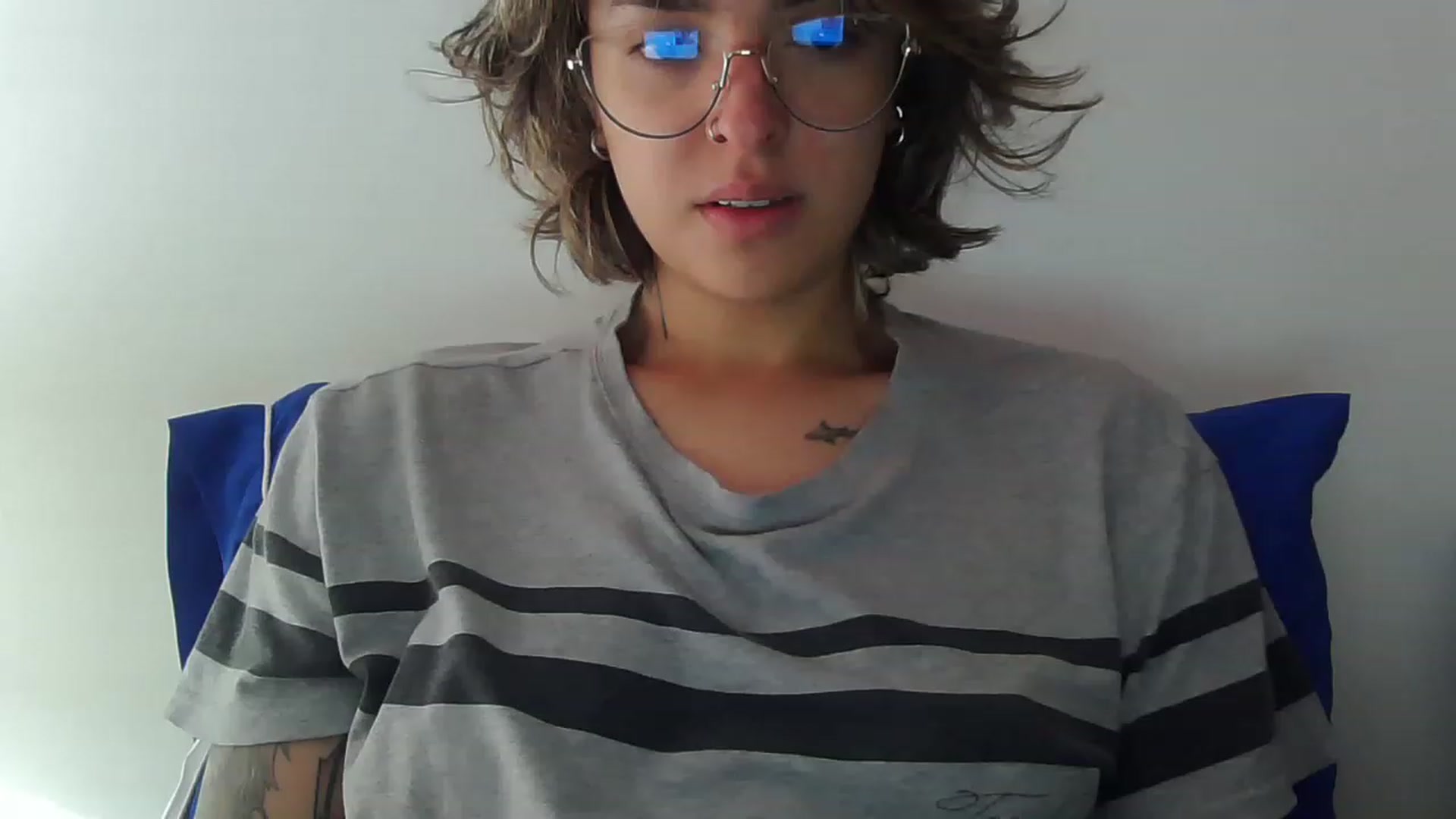 Gallery image thumbnail from fionacarter's myfreecams stream on, 07/13/2023, 16:32 image 3 of 20