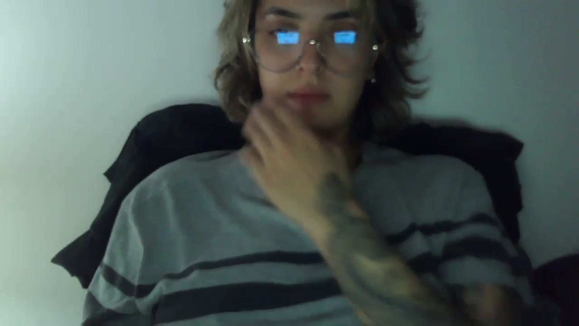 Gallery image thumbnail from fionacarter's myfreecams stream on, 07/18/2023, 07:36 image 4 of 20