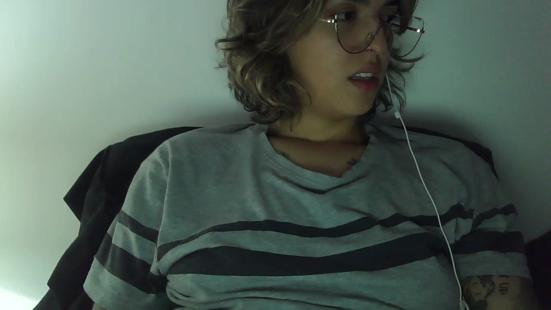 Gallery image thumbnail from fionacarter's myfreecams stream on, 07/18/2023, 07:36 image 16 of 20