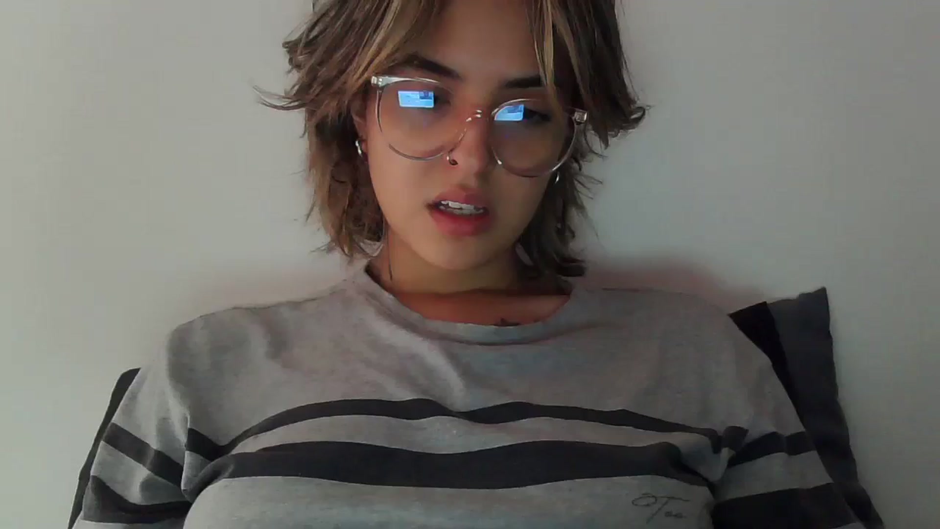 Gallery image thumbnail from fionacarter's myfreecams stream on, 08/05/2023, 15:57 image 11 of 20
