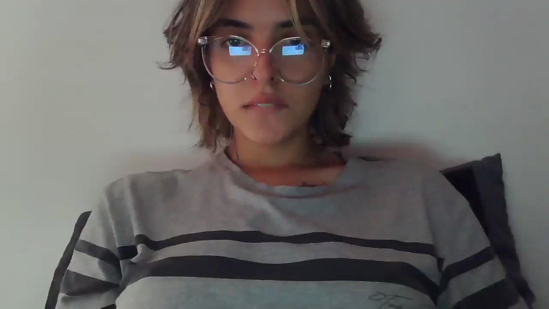 Gallery image thumbnail from fionacarter's myfreecams stream on, 08/05/2023, 15:57 image 20 of 20