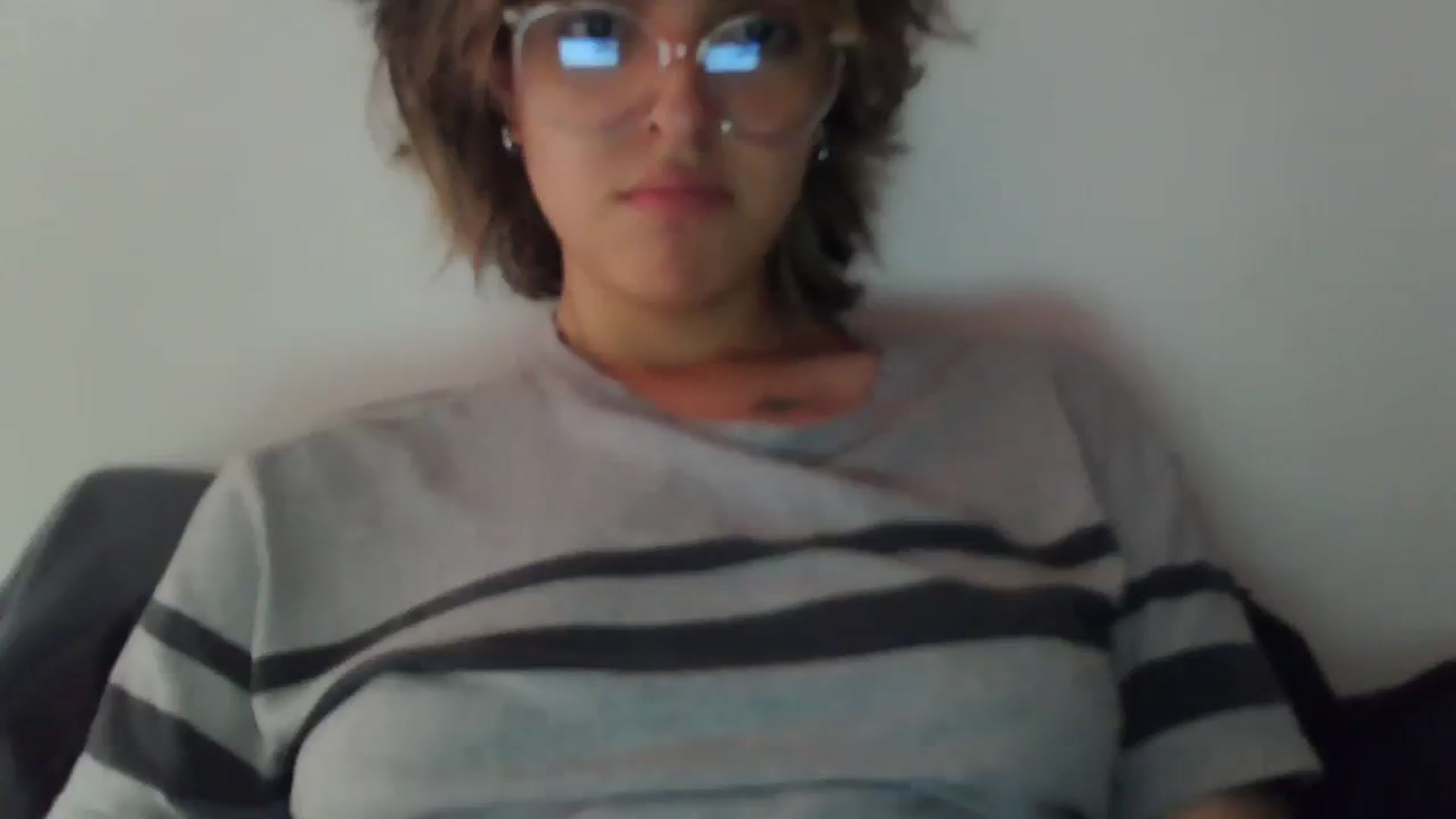 Gallery image thumbnail from fionacarter's myfreecams stream on, 08/05/2023, 17:27 image 4 of 20