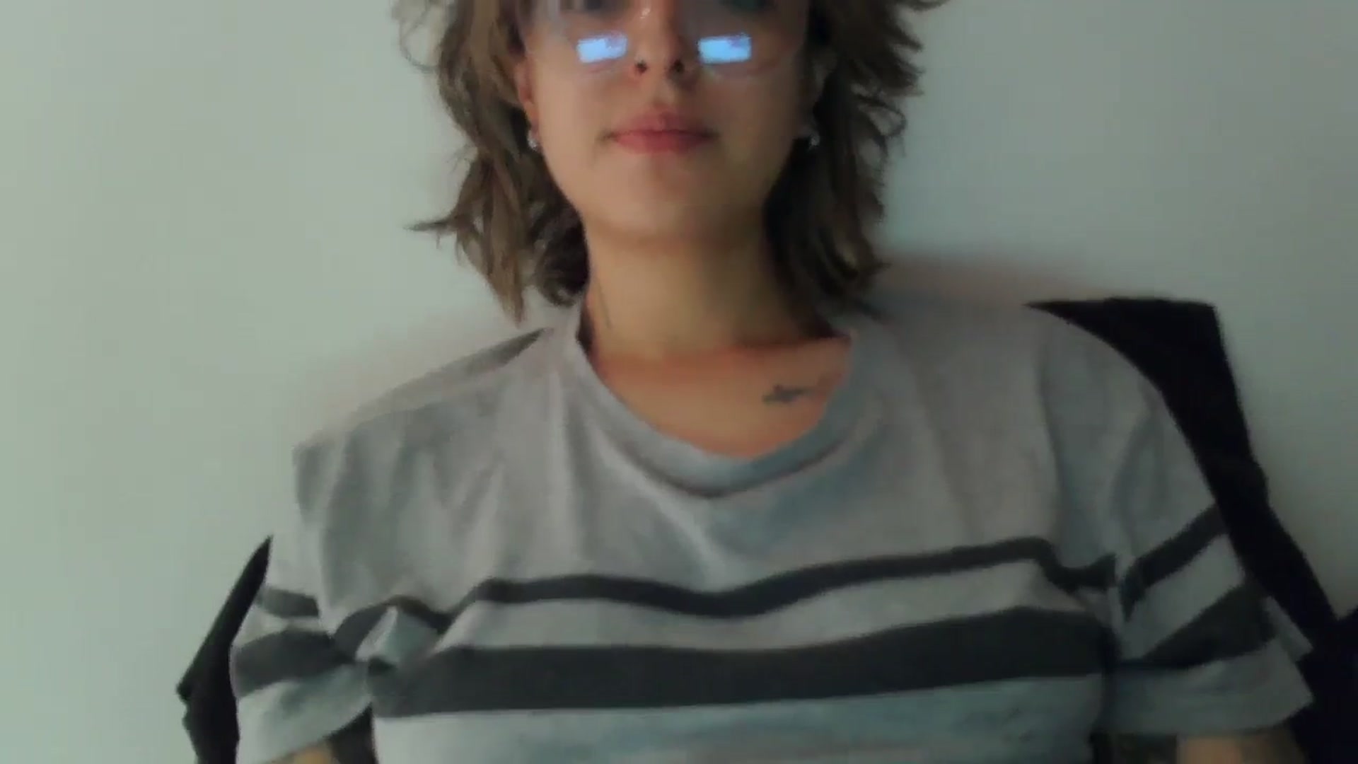 Gallery image thumbnail from fionacarter's myfreecams stream on, 08/05/2023, 17:27 image 13 of 20