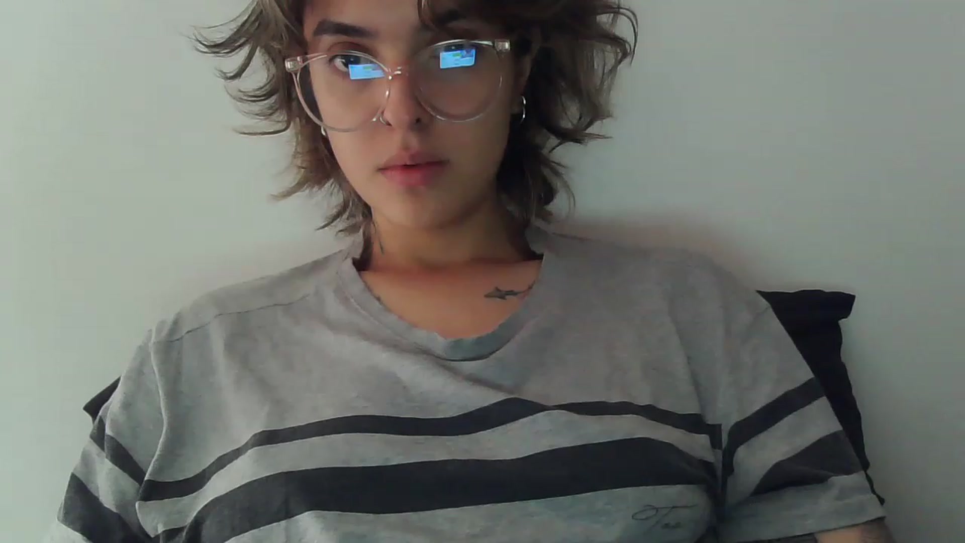 Gallery image thumbnail from fionacarter's myfreecams stream on, 08/06/2023, 16:23 image 16 of 20