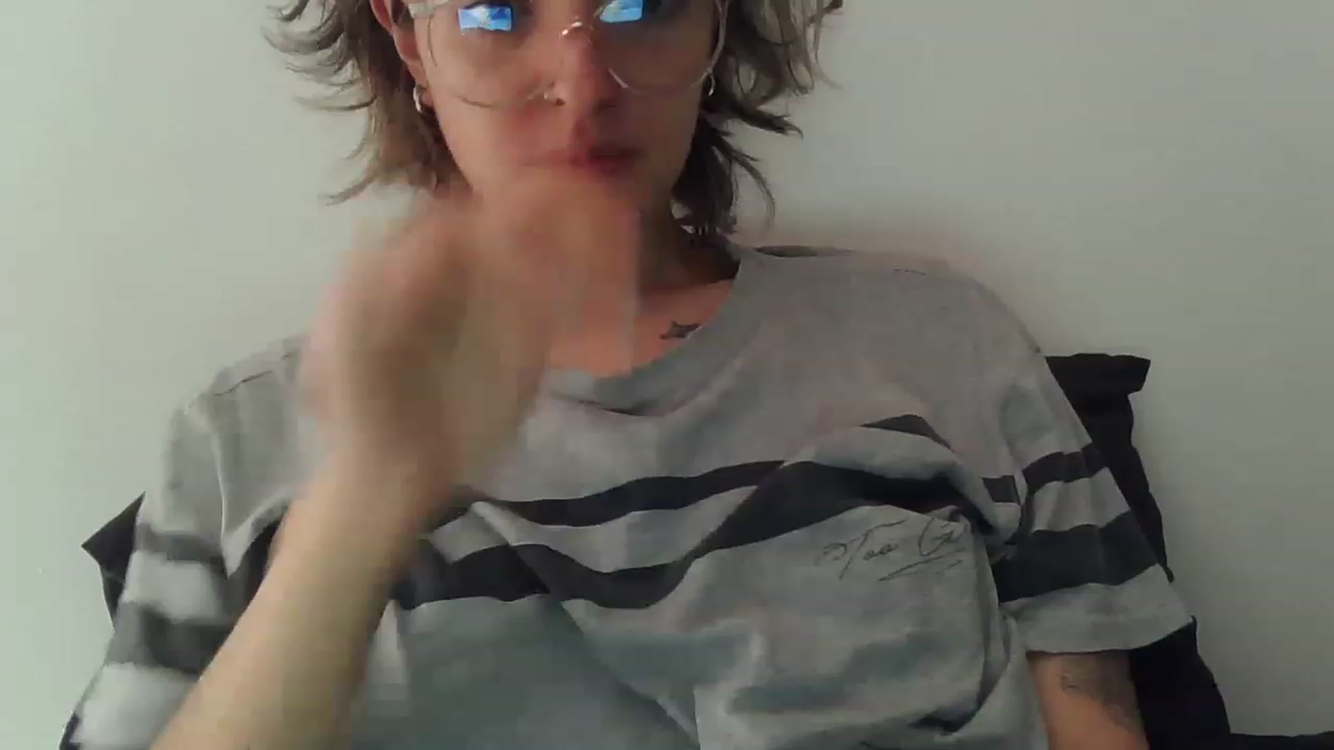 Gallery image thumbnail from fionacarter's myfreecams stream on, 08/06/2023, 16:23 image 1 of 20