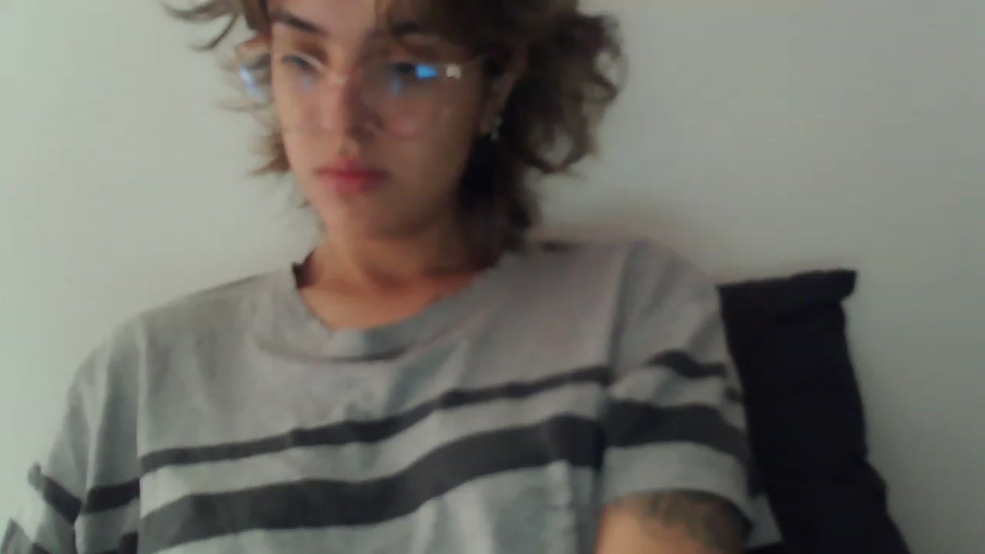 Gallery image thumbnail from fionacarter's myfreecams stream on, 08/06/2023, 16:23 image 9 of 20