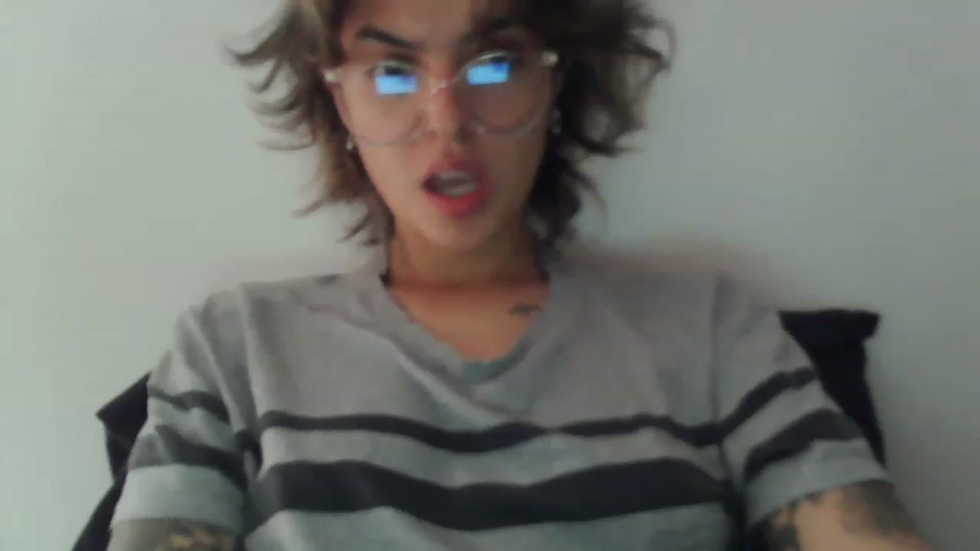Gallery image thumbnail from fionacarter's myfreecams stream on, 08/06/2023, 16:23 image 12 of 20