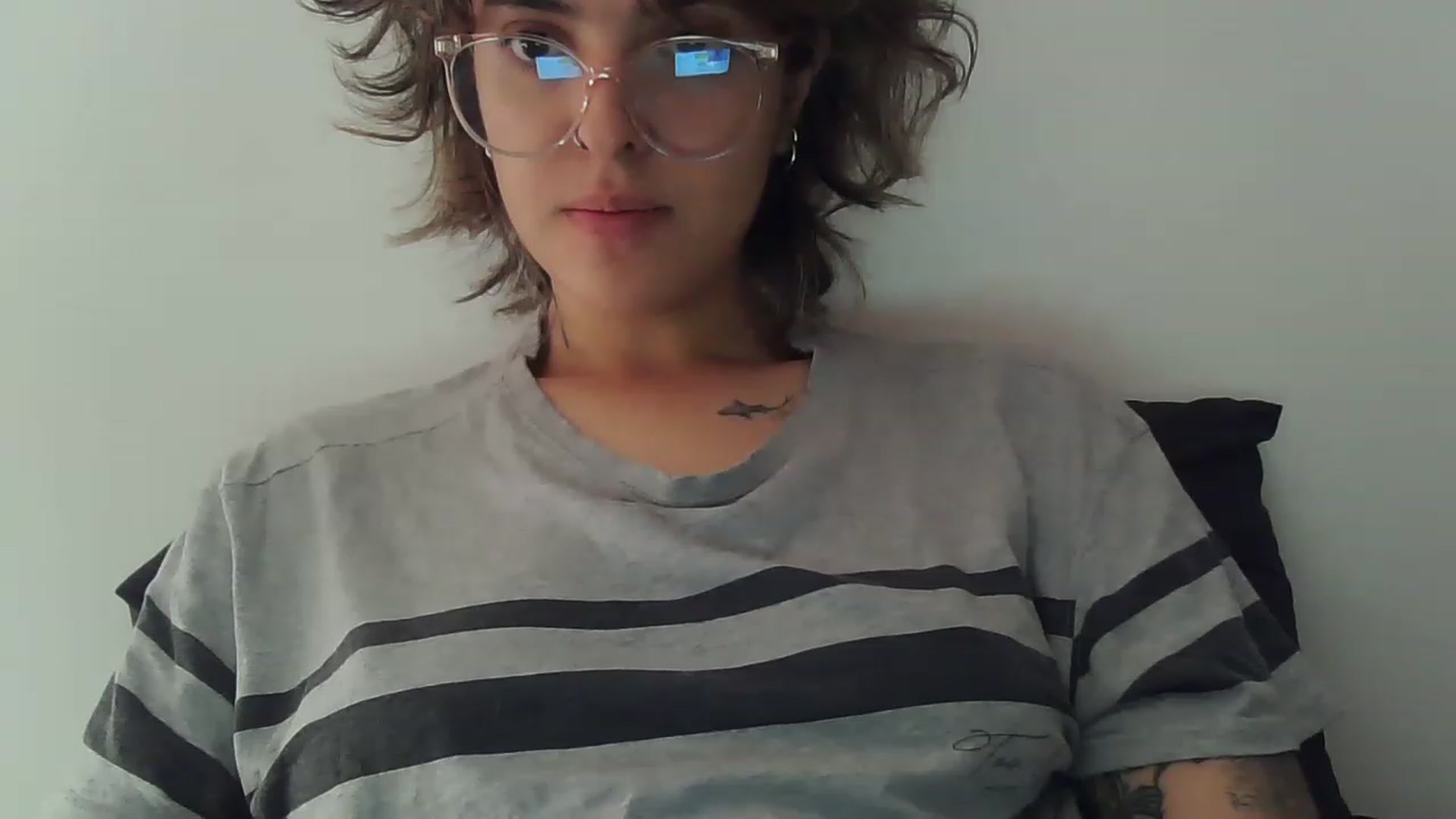Gallery image thumbnail from fionacarter's myfreecams stream on, 08/06/2023, 16:23 image 19 of 20