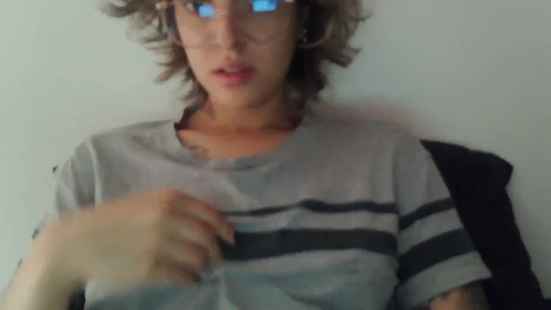 Gallery image thumbnail from fionacarter's myfreecams stream on, 08/06/2023, 17:25 image 10 of 20