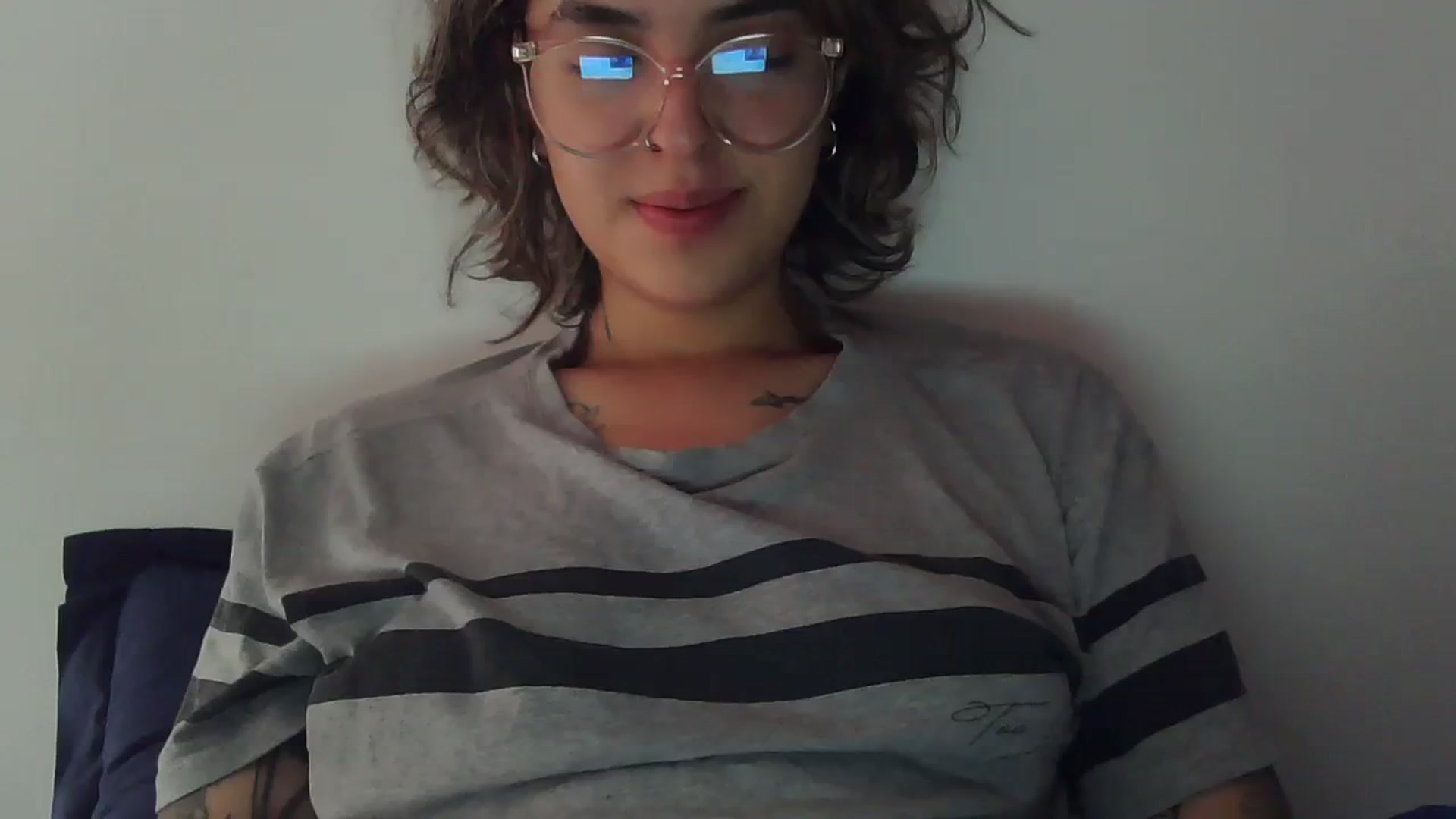 Gallery image thumbnail from fionacarter's myfreecams stream on, 08/20/2023, 14:36 image 1 of 20