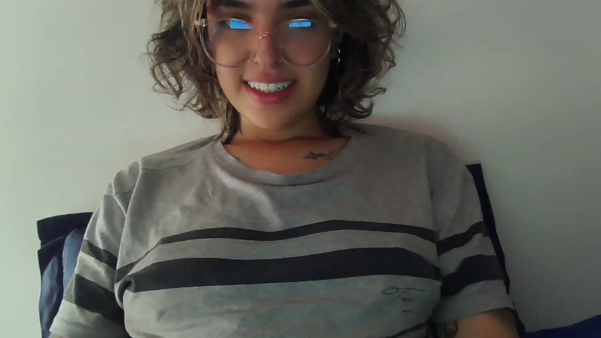Gallery image thumbnail from fionacarter's myfreecams stream on, 08/20/2023, 14:36 image 17 of 20