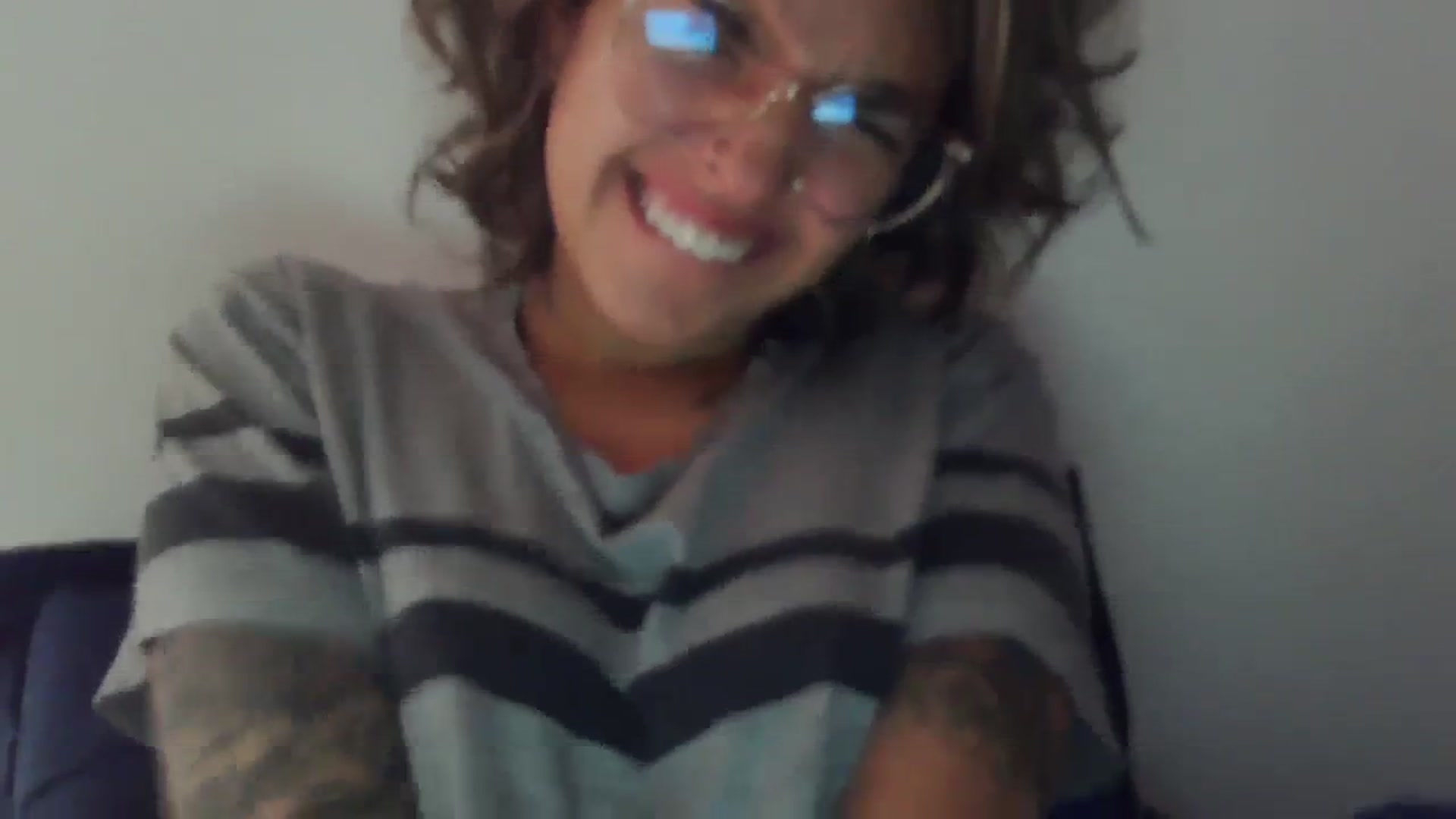 Gallery image thumbnail from fionacarter's myfreecams stream on, 08/20/2023, 14:36 image 2 of 20