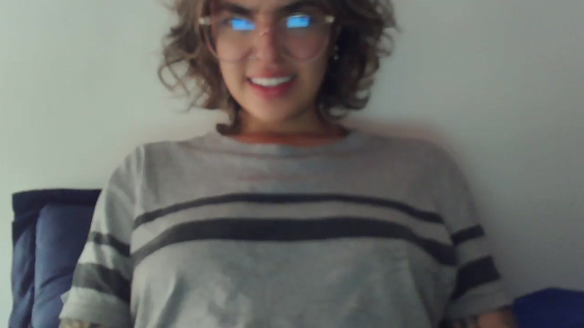 Gallery image thumbnail from fionacarter's myfreecams stream on, 08/20/2023, 14:36 image 11 of 20