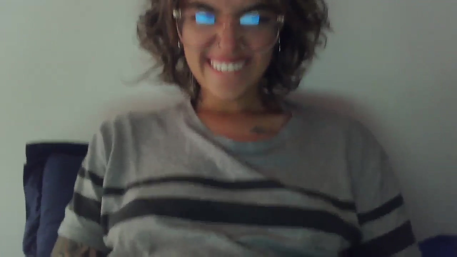 Gallery image thumbnail from fionacarter's myfreecams stream on, 08/20/2023, 14:36 image 4 of 20