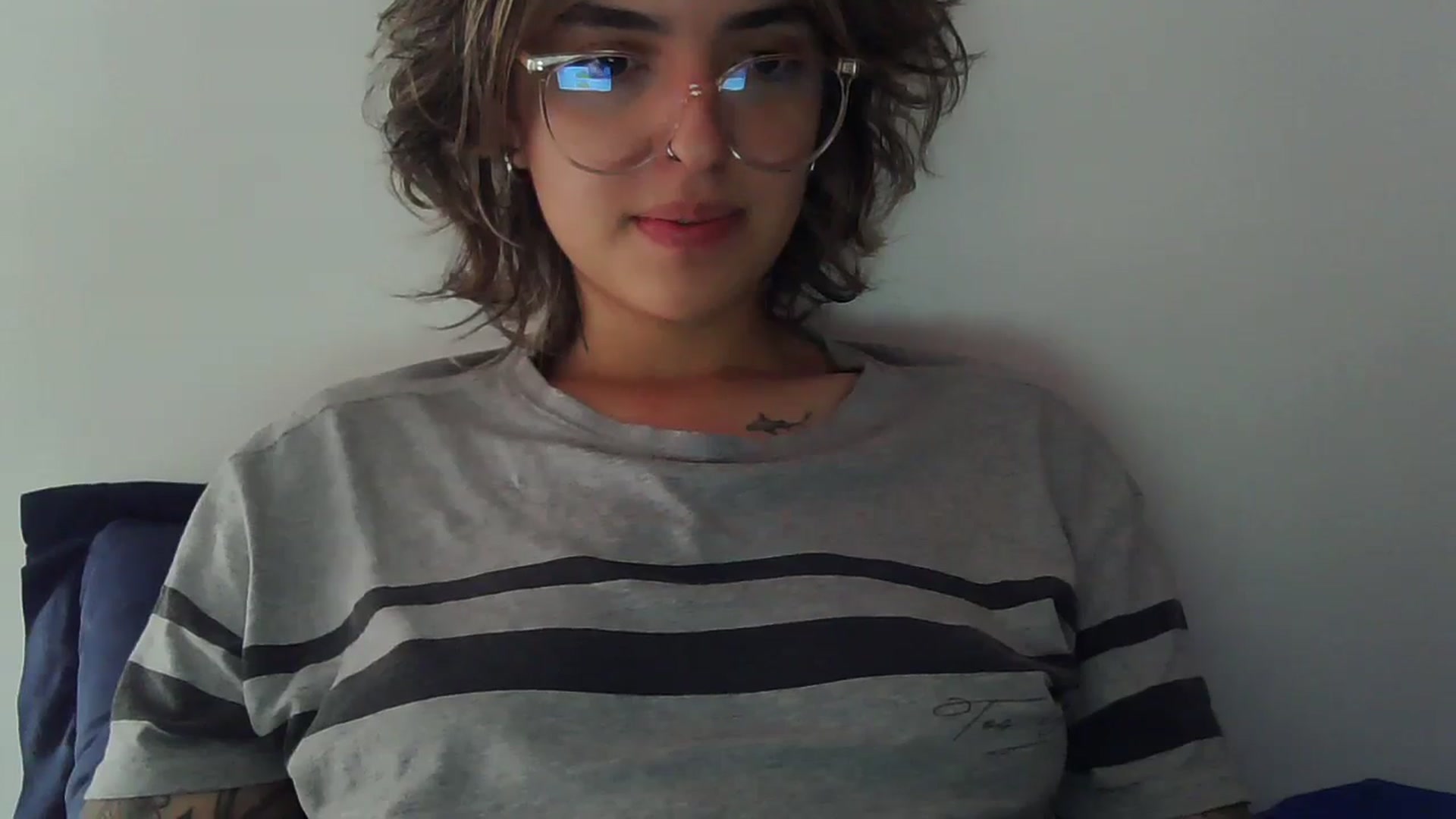 Gallery image thumbnail from fionacarter's myfreecams stream on, 08/20/2023, 15:55 image 7 of 20
