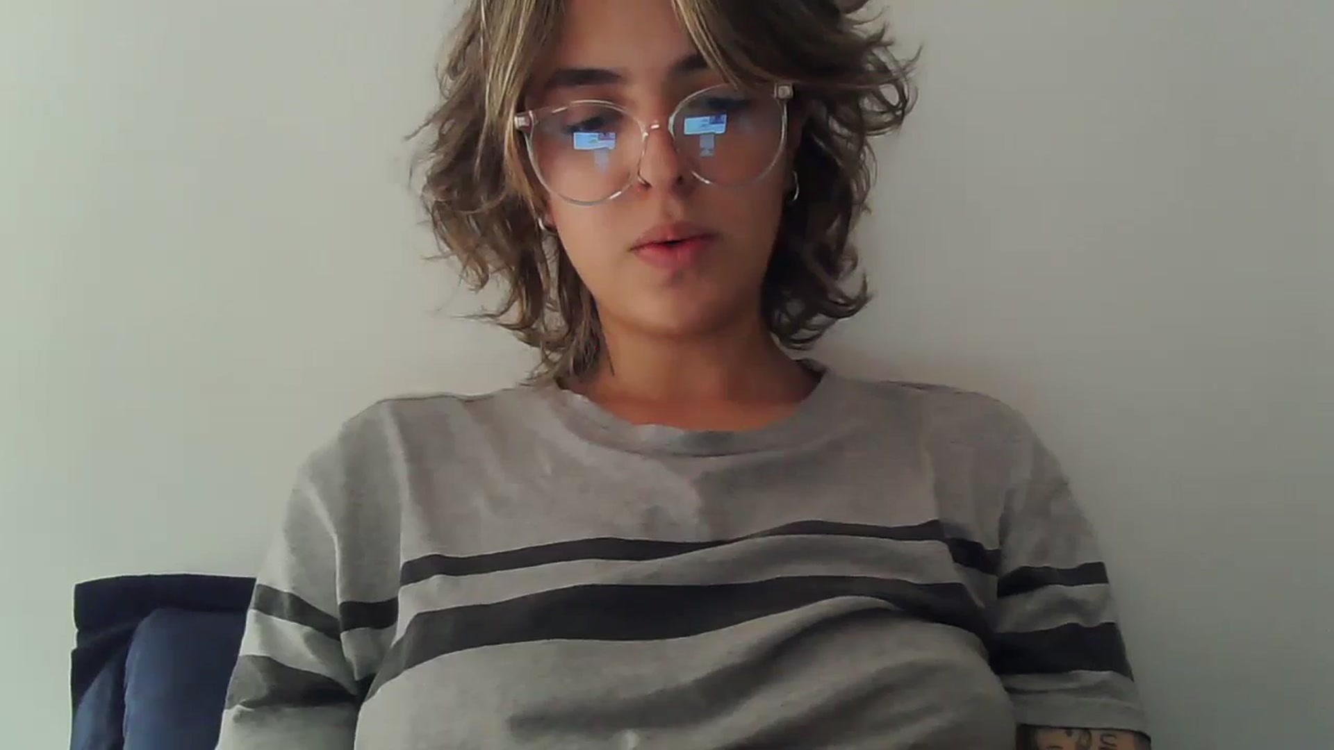 Gallery image thumbnail from fionacarter's myfreecams stream on, 08/20/2023, 15:55 image 20 of 20