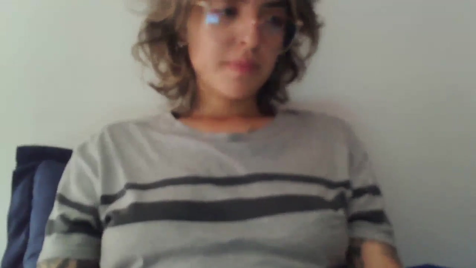 Gallery image thumbnail from fionacarter's myfreecams stream on, 08/20/2023, 16:26 image 16 of 20