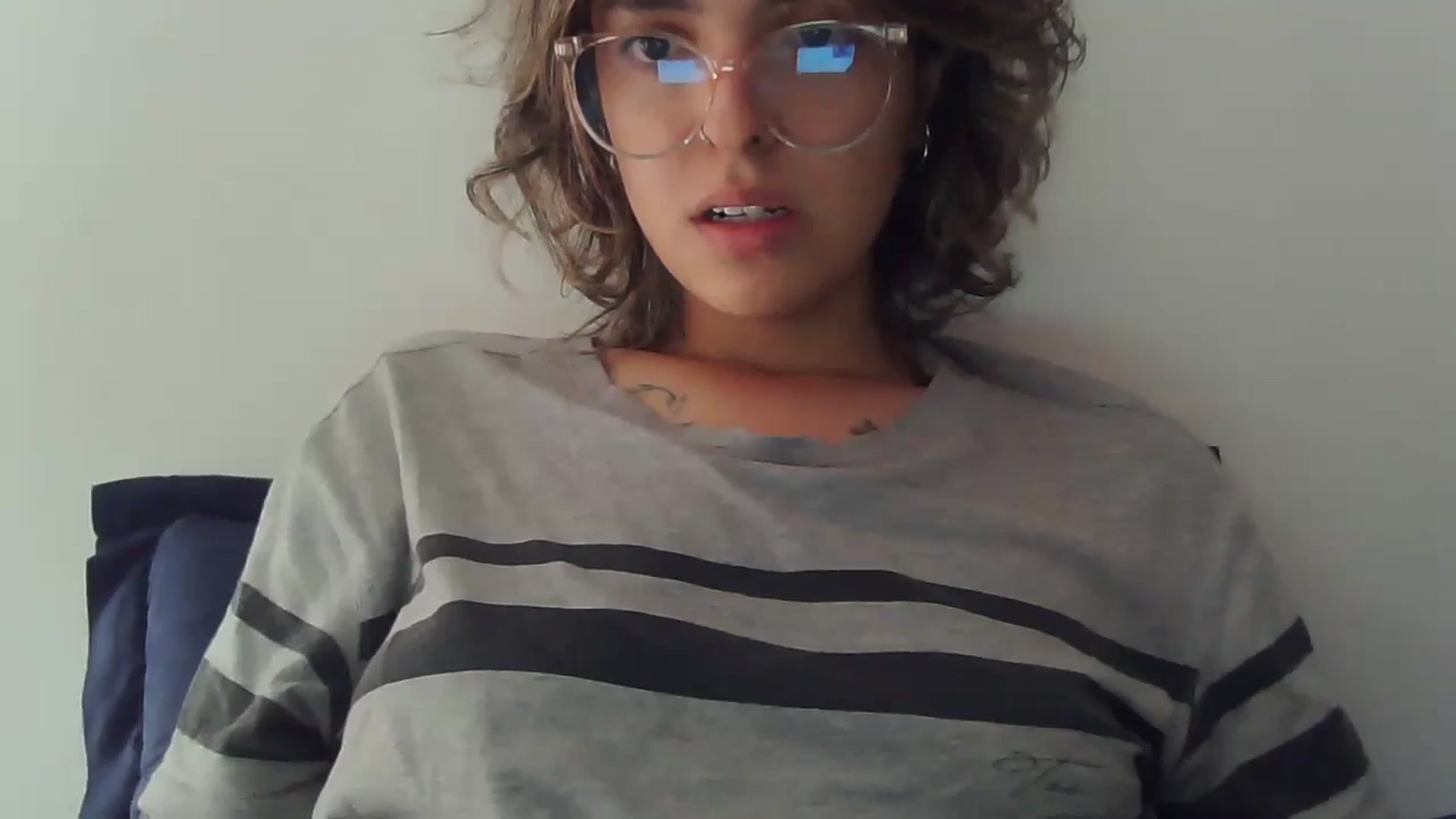 Gallery image thumbnail from fionacarter's myfreecams stream on, 08/20/2023, 16:26 image 11 of 20
