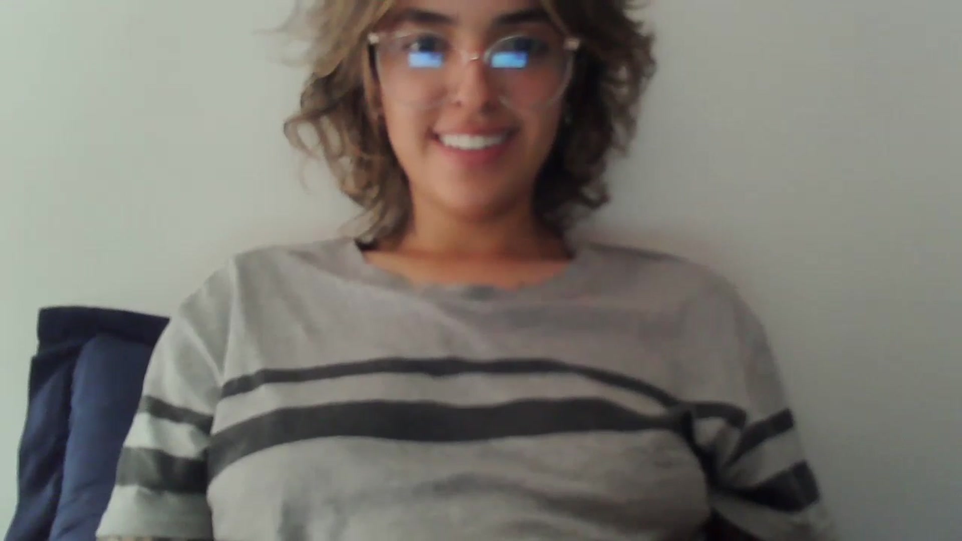 Gallery image thumbnail from fionacarter's myfreecams stream on, 08/20/2023, 16:26 image 14 of 20