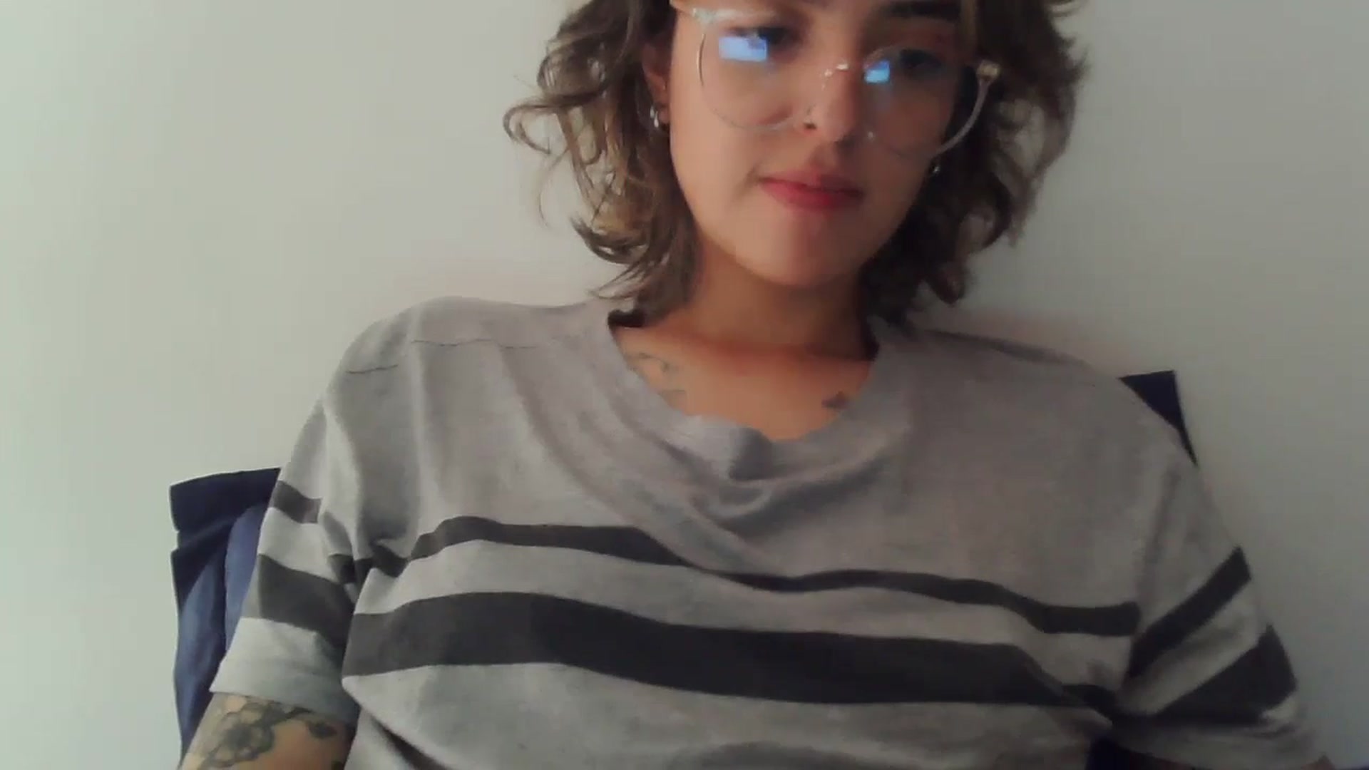 Gallery image thumbnail from fionacarter's myfreecams stream on, 08/20/2023, 16:26 image 2 of 20