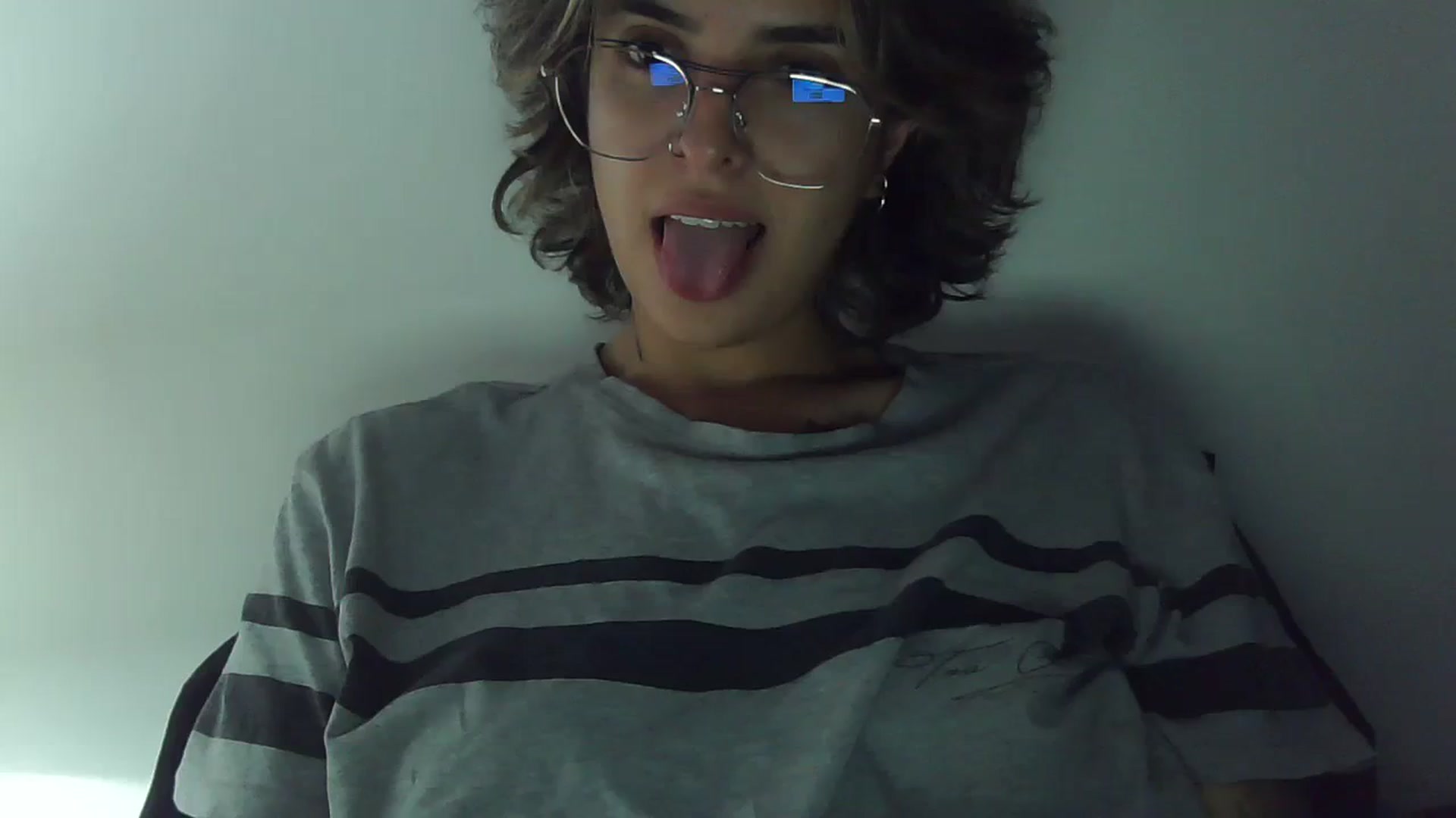 Gallery image thumbnail from fionacarter's myfreecams stream on, 09/12/2023, 24:54 image 17 of 20