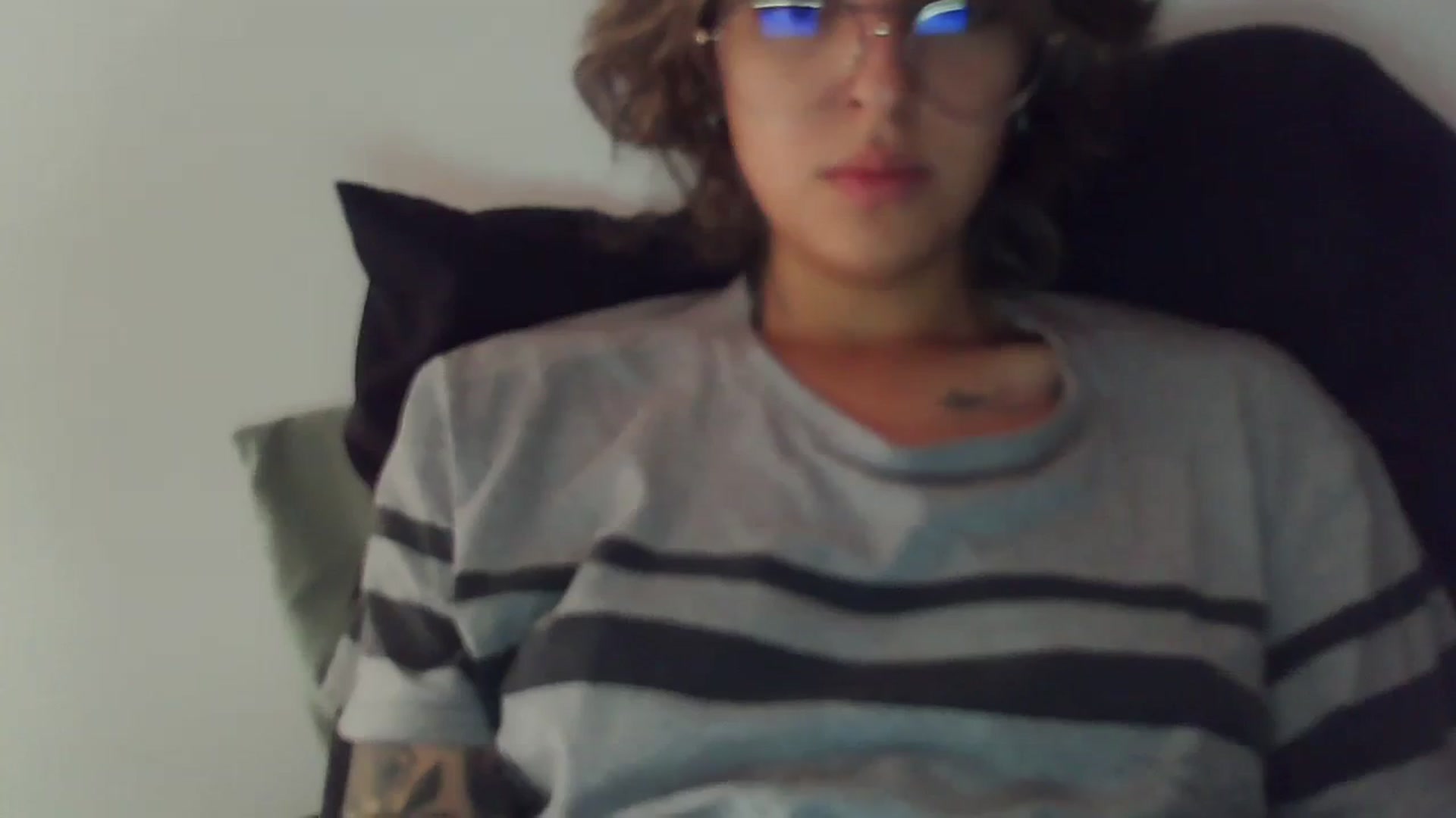 Gallery image thumbnail from fionacarter's myfreecams stream on, 09/16/2023, 15:19 image 15 of 20