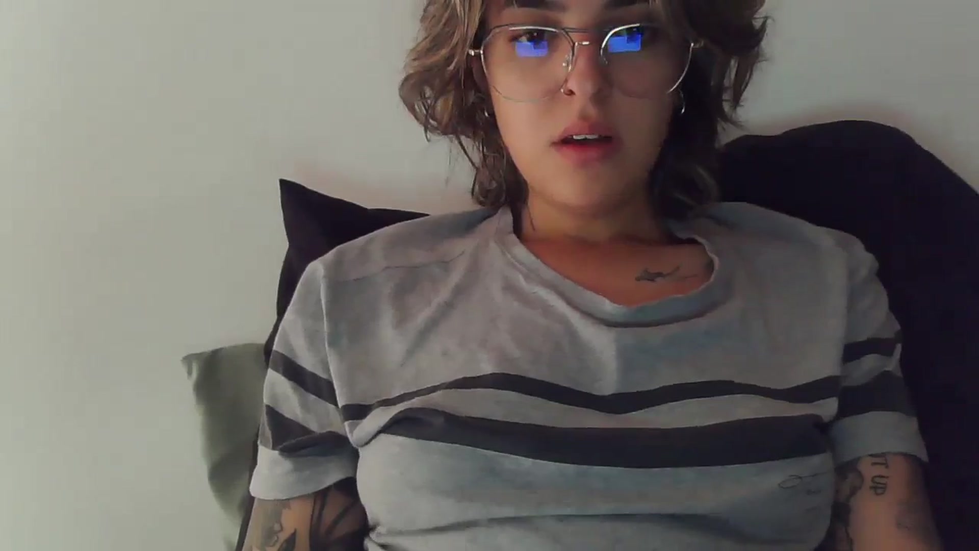 Gallery image thumbnail from fionacarter's myfreecams stream on, 09/16/2023, 15:19 image 20 of 20