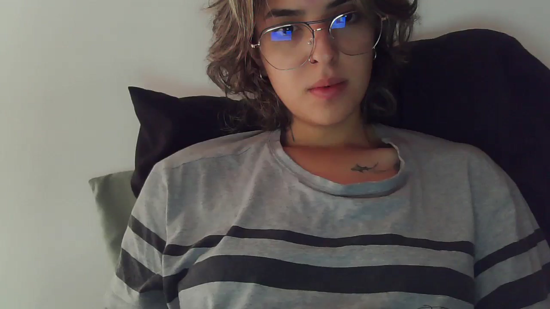 Gallery image thumbnail from fionacarter's myfreecams stream on, 09/16/2023, 15:19 image 18 of 20