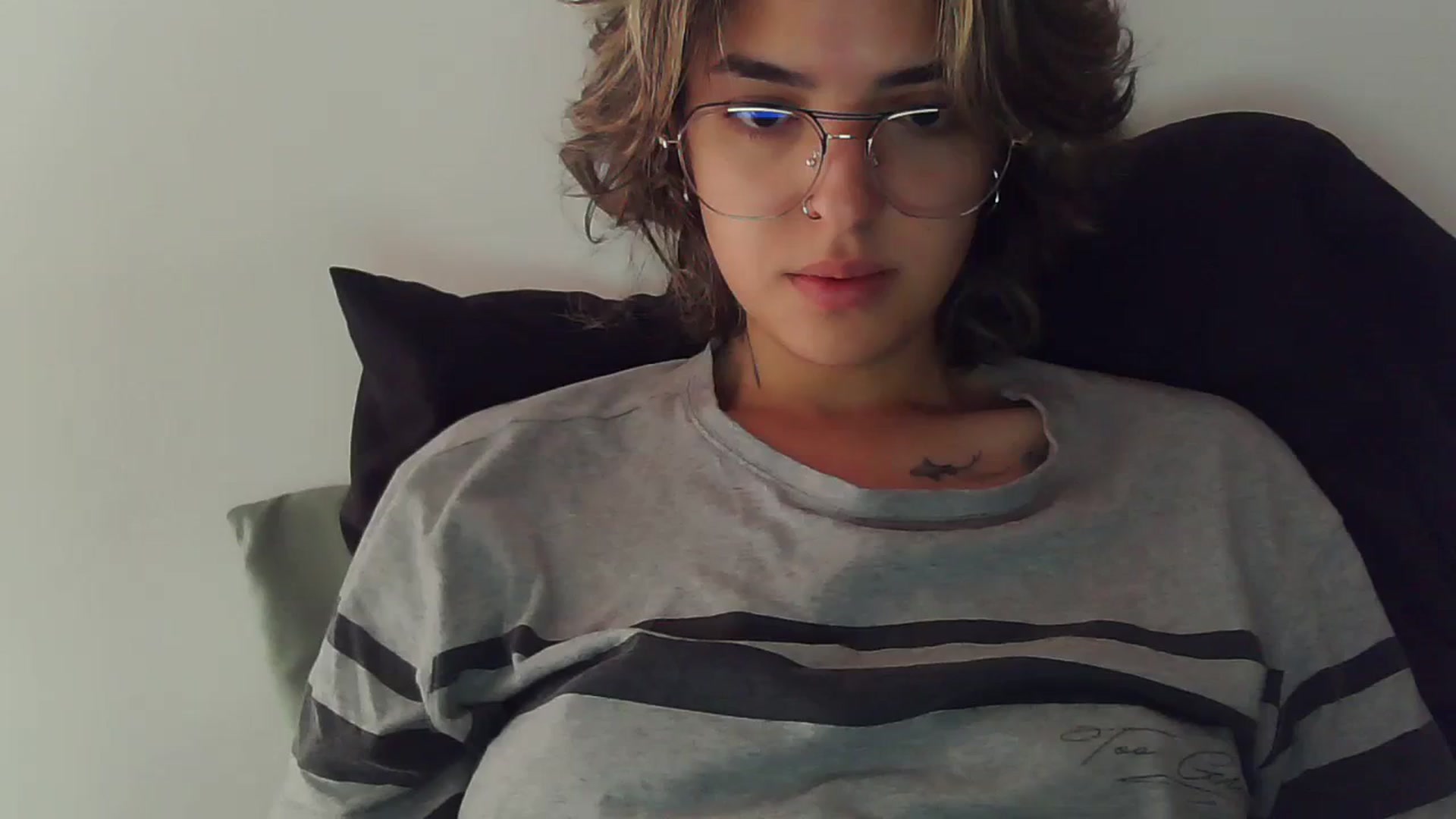 Gallery image thumbnail from fionacarter's myfreecams stream on, 09/16/2023, 15:19 image 1 of 20