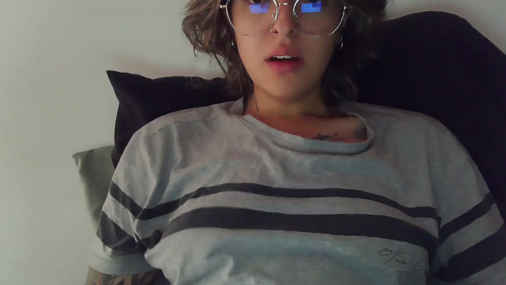Gallery image thumbnail from fionacarter's myfreecams stream on, 09/16/2023, 15:19 image 12 of 20