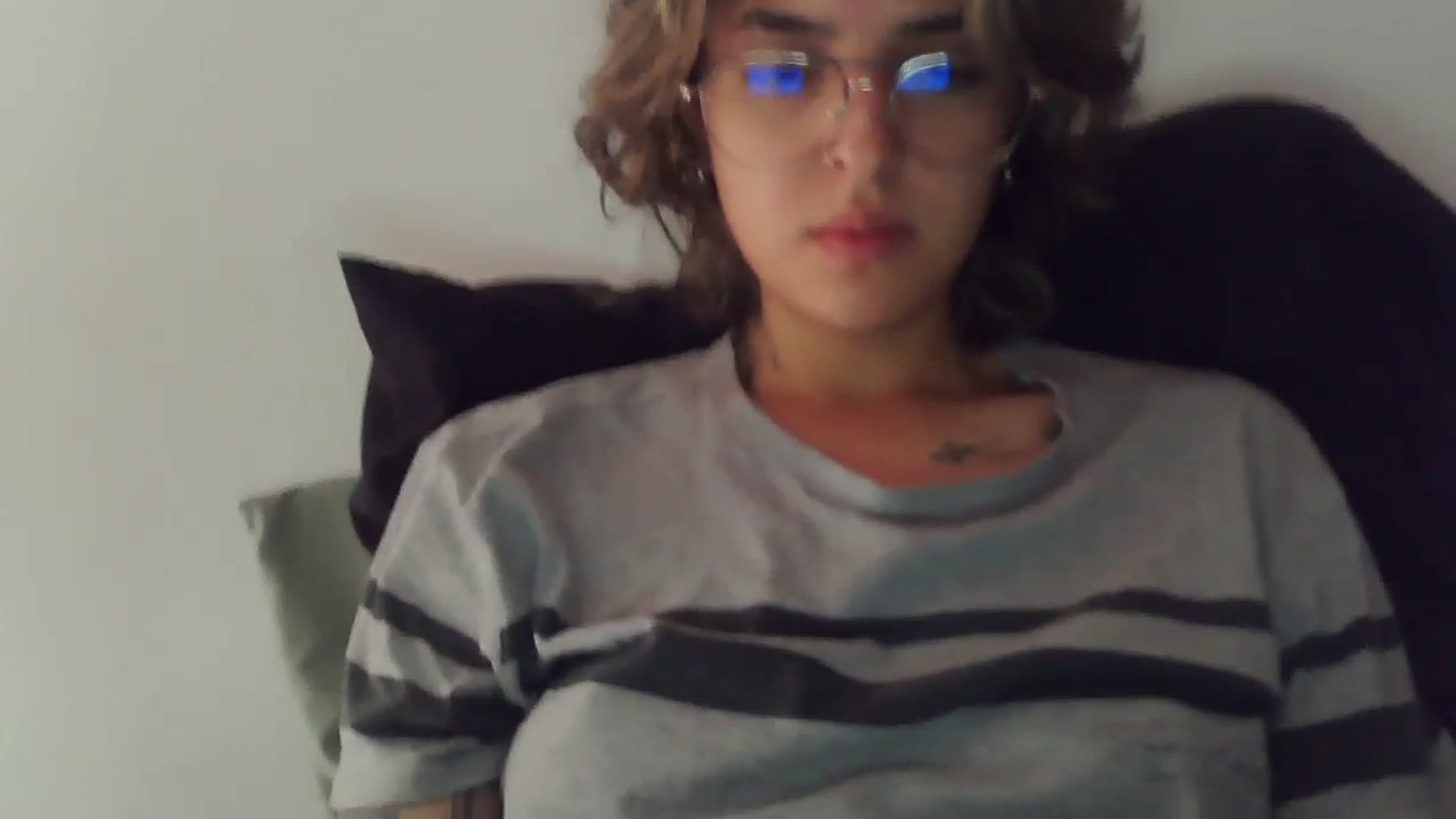 Gallery image thumbnail from fionacarter's myfreecams stream on, 09/16/2023, 15:19 image 2 of 20