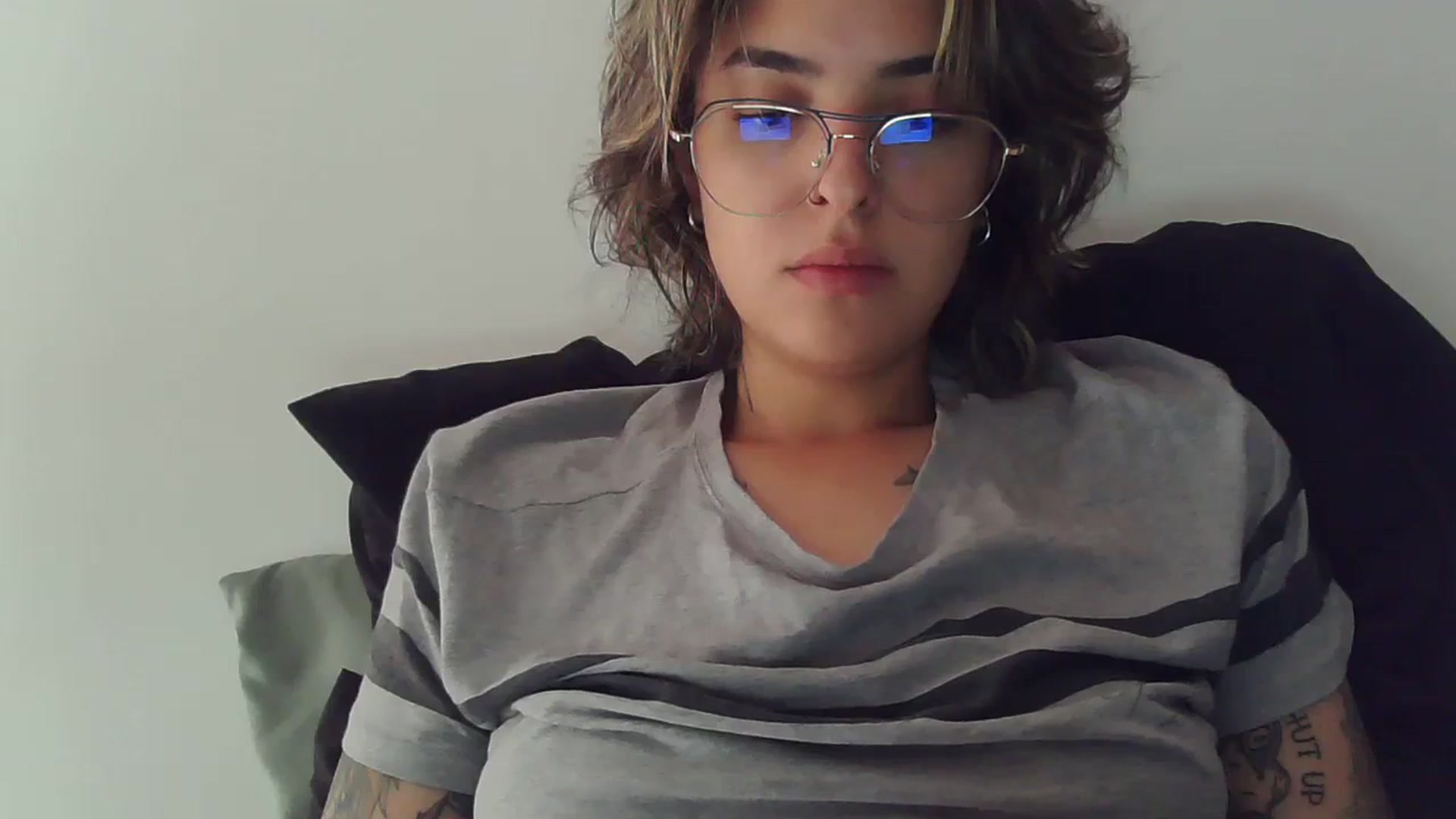 Gallery image thumbnail from fionacarter's myfreecams stream on, 09/16/2023, 15:56 image 13 of 20