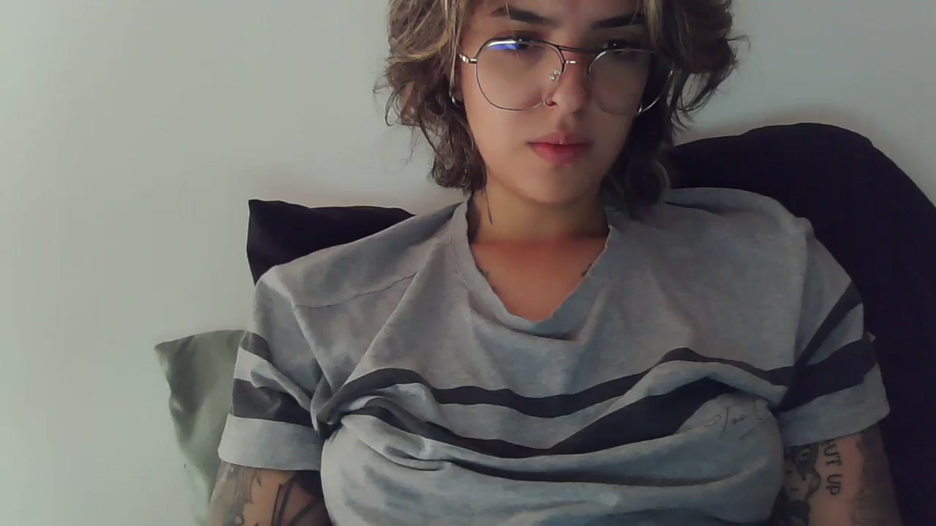Gallery image thumbnail from fionacarter's myfreecams stream on, 09/16/2023, 15:56 image 1 of 20