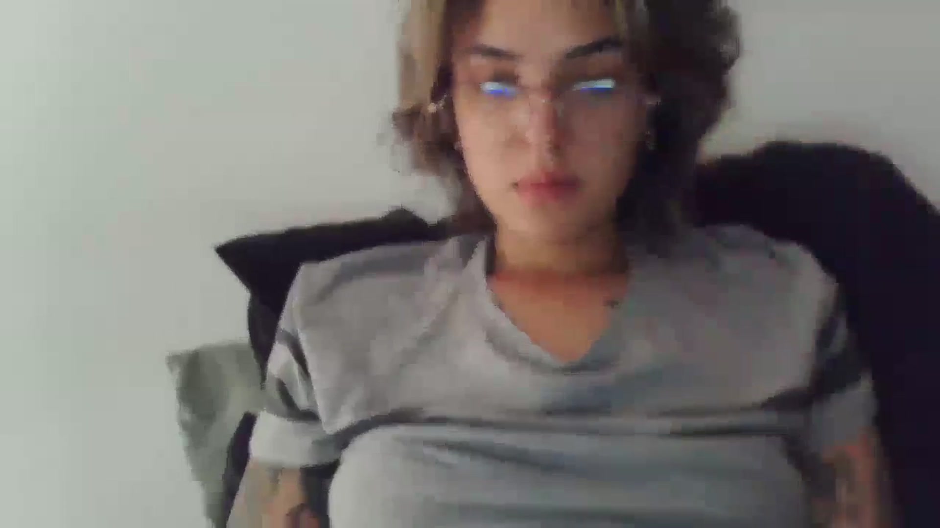 Gallery image thumbnail from fionacarter's myfreecams stream on, 09/16/2023, 15:56 image 16 of 20