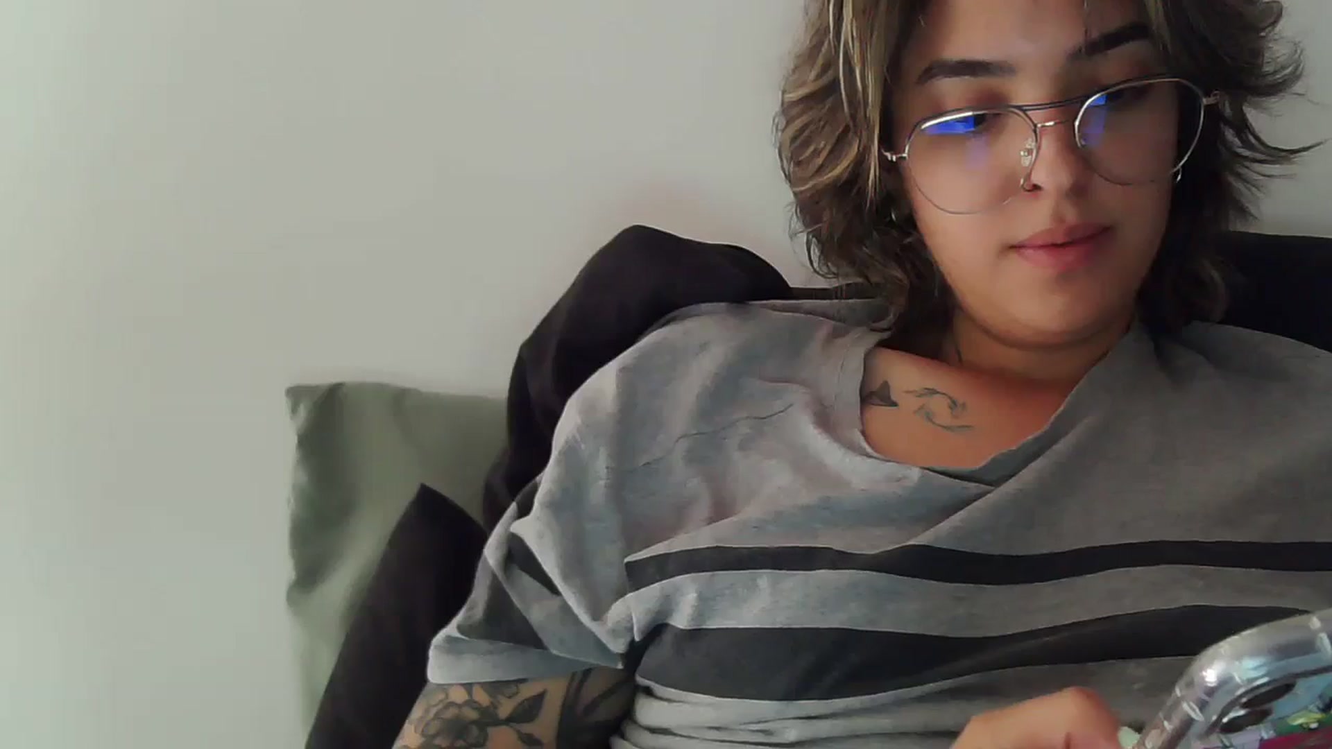 Gallery image thumbnail from fionacarter's myfreecams stream on, 09/16/2023, 16:26 image 14 of 20
