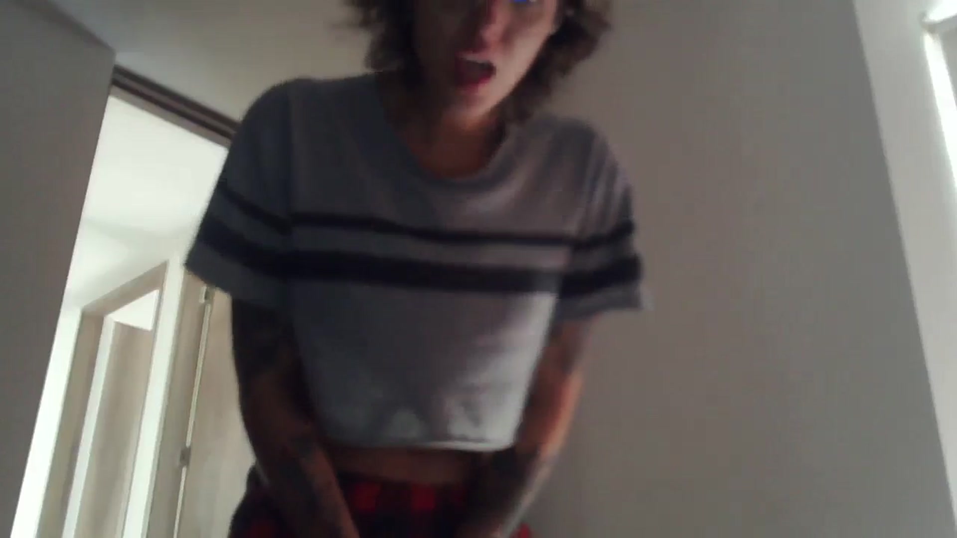 Gallery image thumbnail from fionacarter's myfreecams stream on, 09/23/2023, 13:34 image 11 of 20