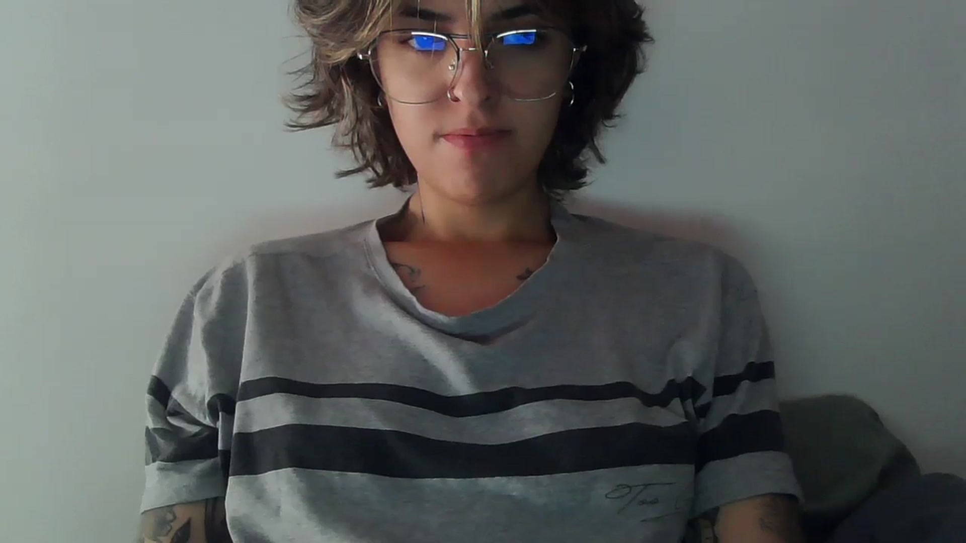 Gallery image thumbnail from fionacarter's myfreecams stream on, 09/23/2023, 13:34 image 16 of 20