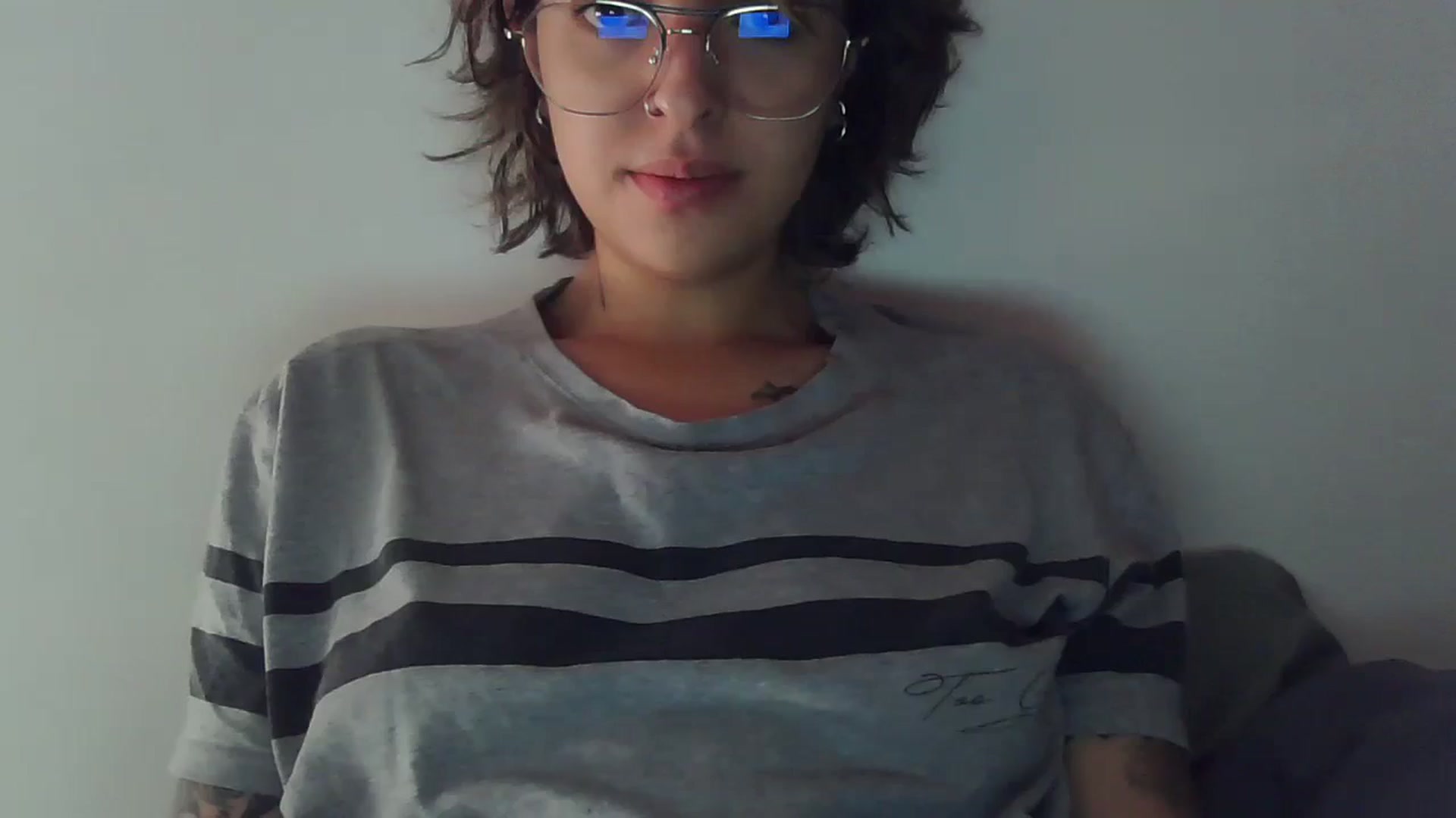 Gallery image thumbnail from fionacarter's myfreecams stream on, 09/23/2023, 13:34 image 10 of 20