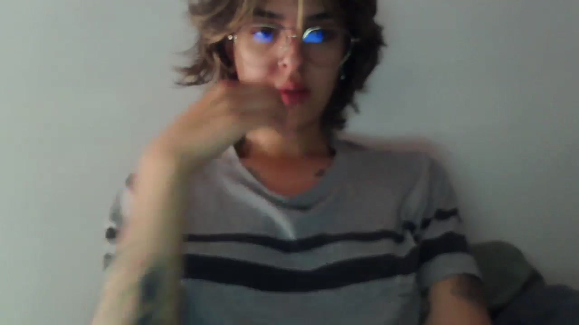 Gallery image thumbnail from fionacarter's myfreecams stream on, 09/23/2023, 13:34 image 18 of 20