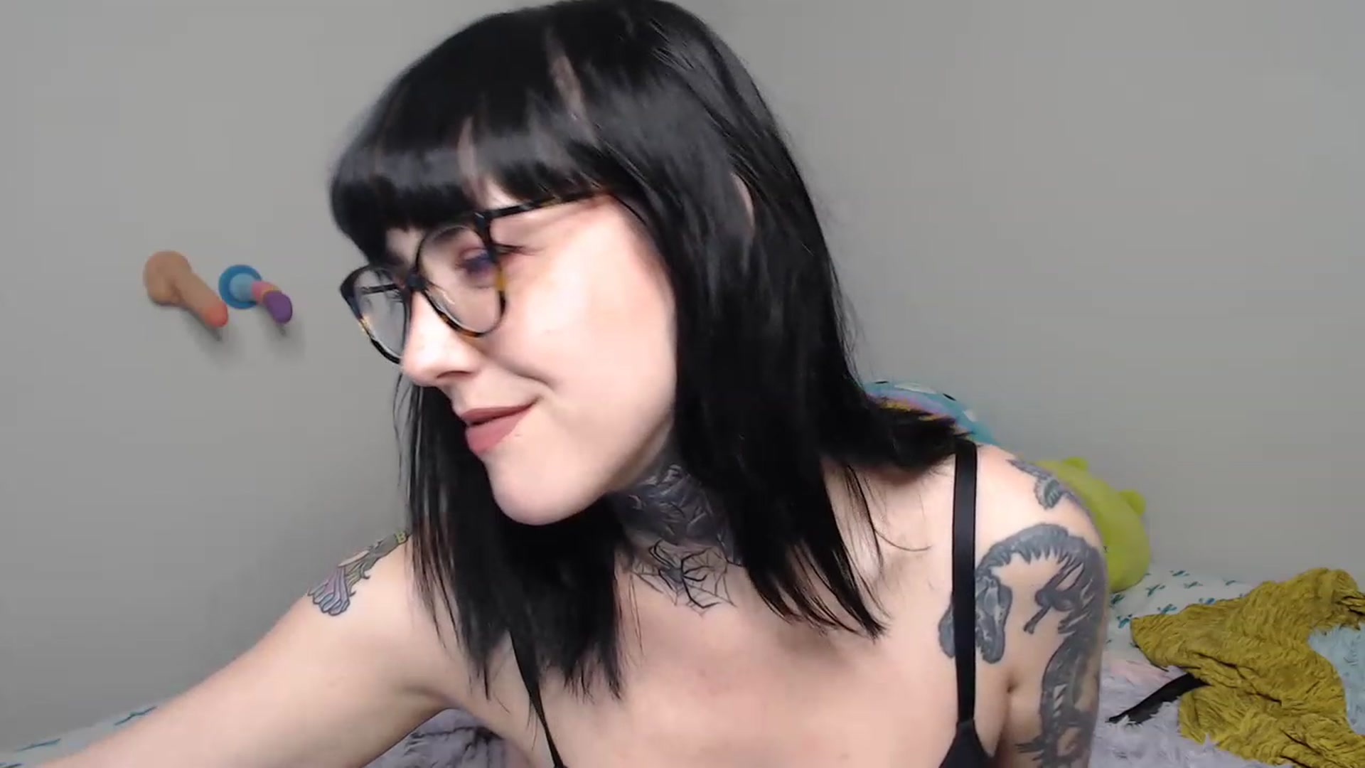 Gallery image thumbnail from fionafawn's myfreecams stream on, 11/16/2022, 22:02 image 11 of 20