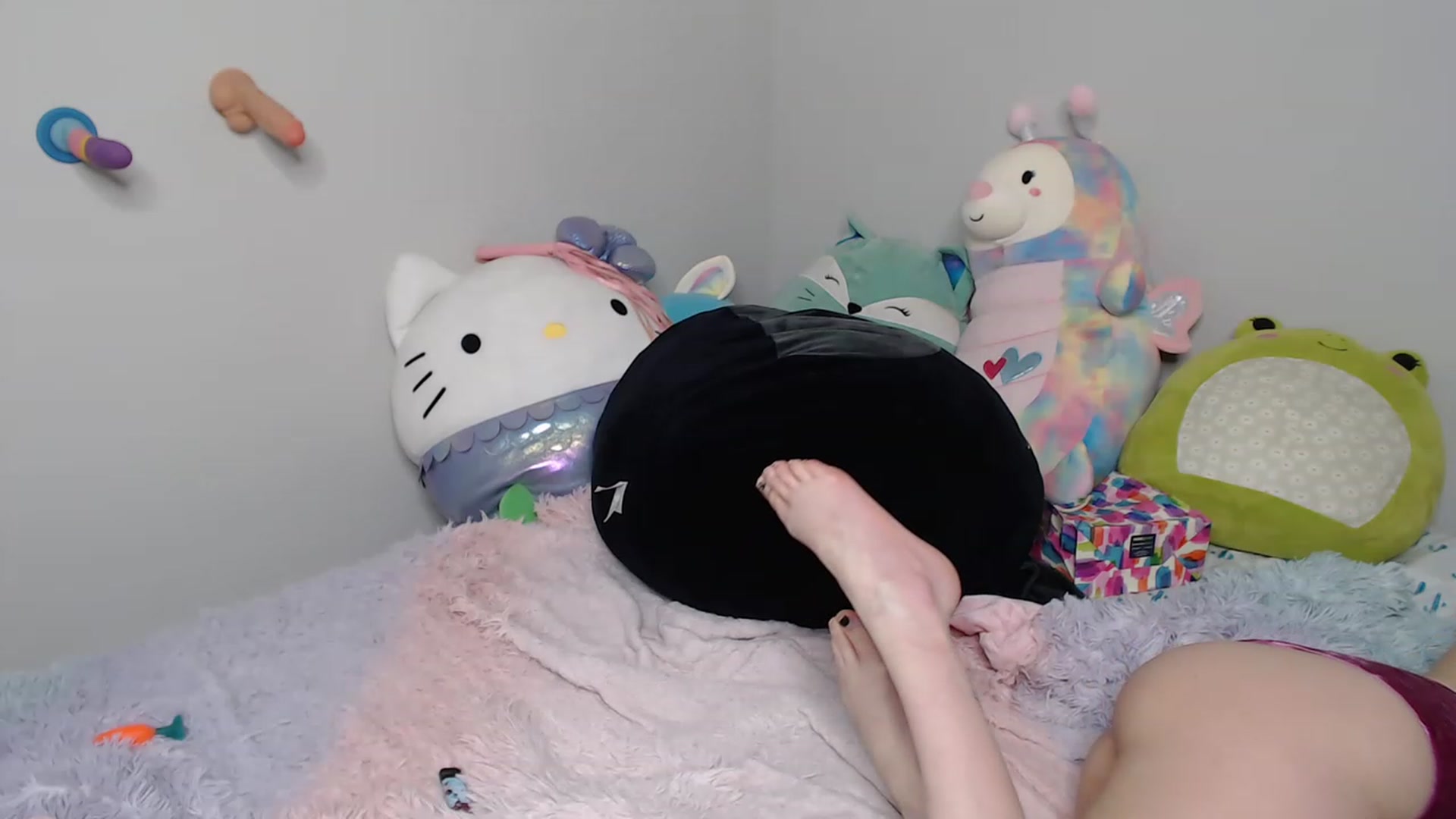 Gallery image thumbnail from fionafawn's myfreecams stream on, 12/01/2022, 20:25 image 12 of 20