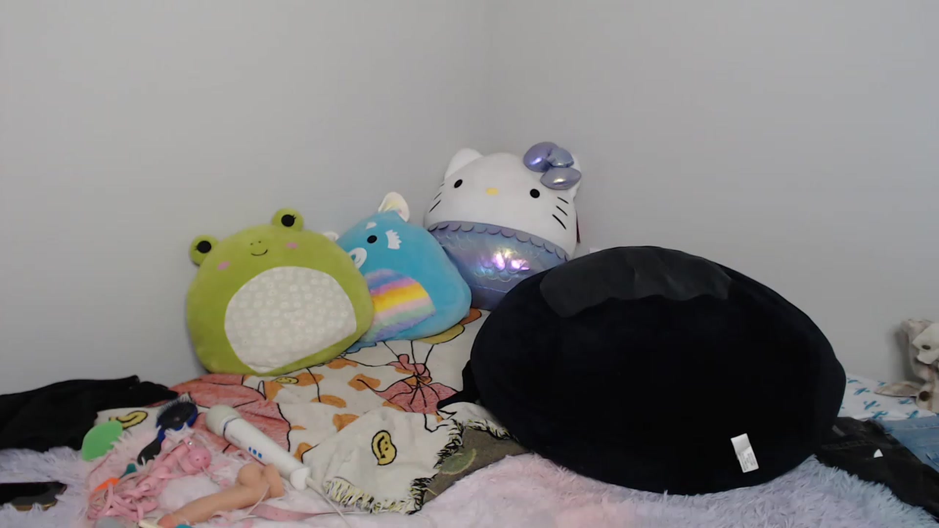 Gallery image thumbnail from fionafawn's myfreecams stream on, 12/27/2022, 03:55 image 6 of 20