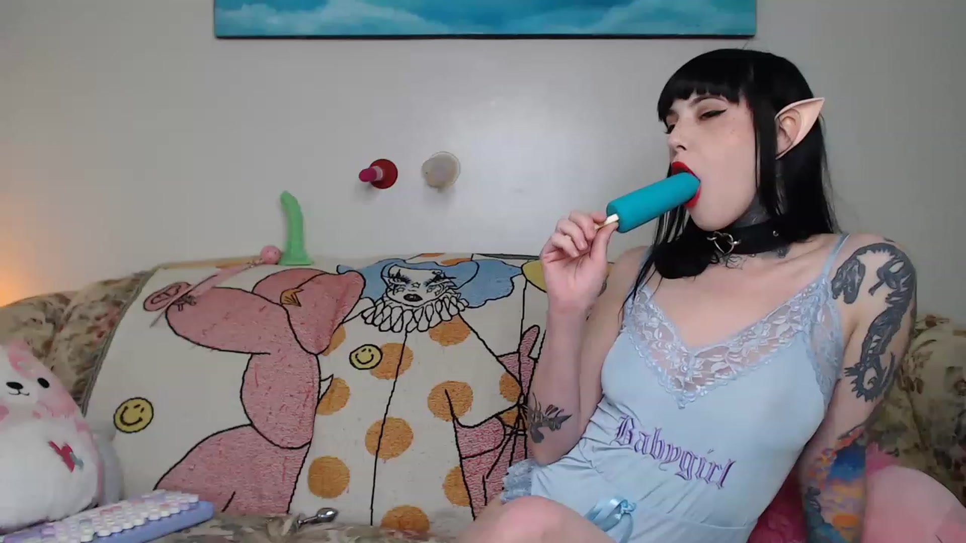 Gallery image thumbnail from fionafawn's myfreecams stream on, 06/19/2023, 22:13 image 8 of 20