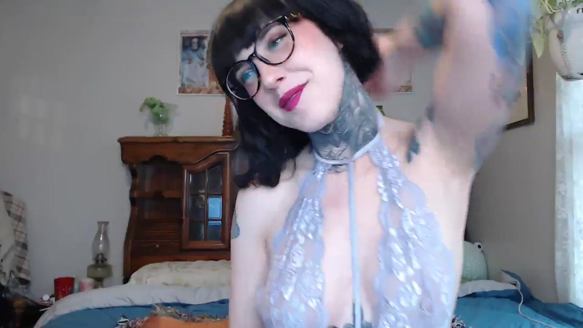 Gallery image thumbnail from fionafawn's myfreecams stream on, 01/03/2024, 21:55 image 4 of 20
