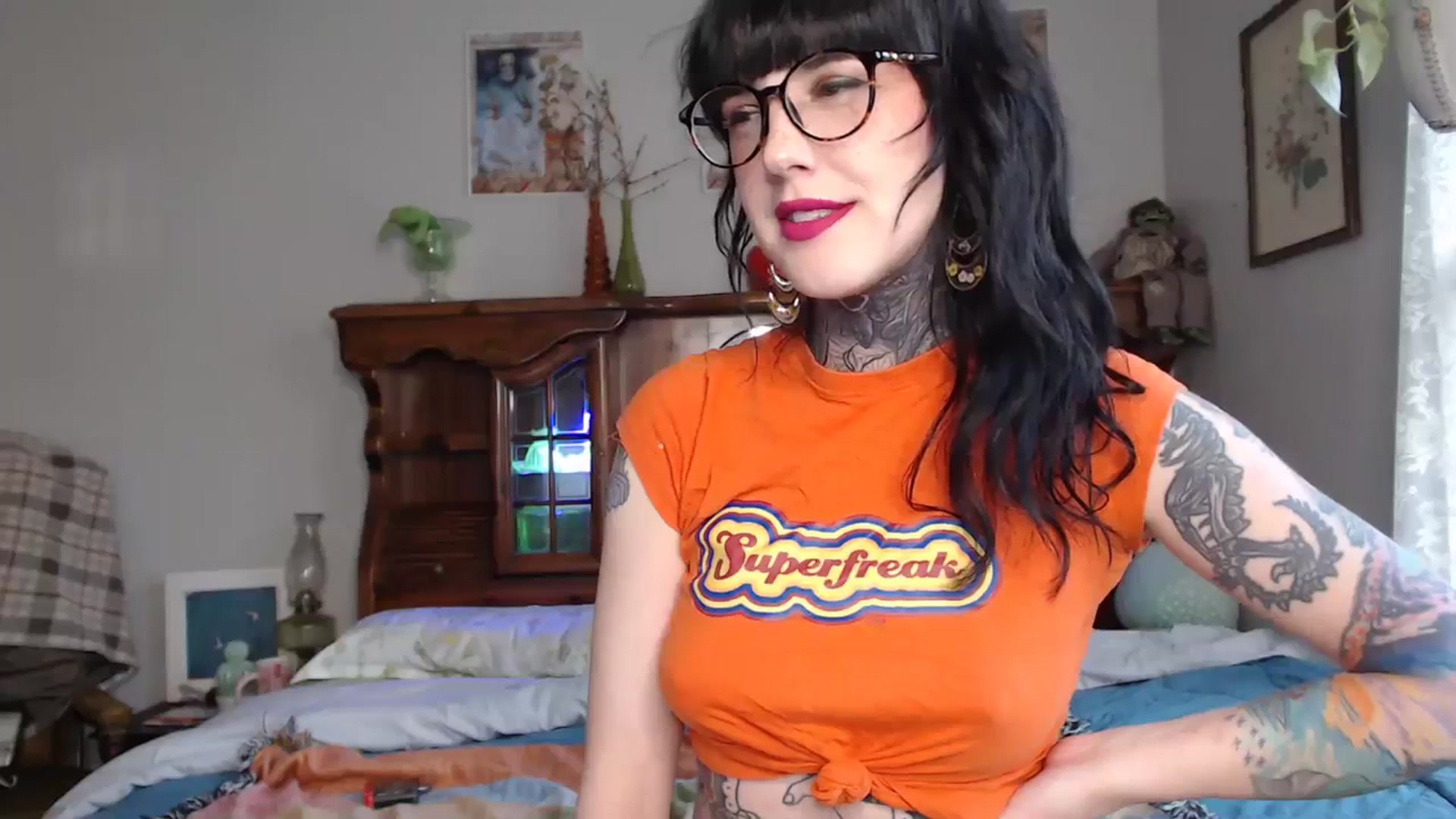 Gallery image thumbnail from fionafawn's myfreecams stream on, 01/04/2024, 23:01 image 4 of 20