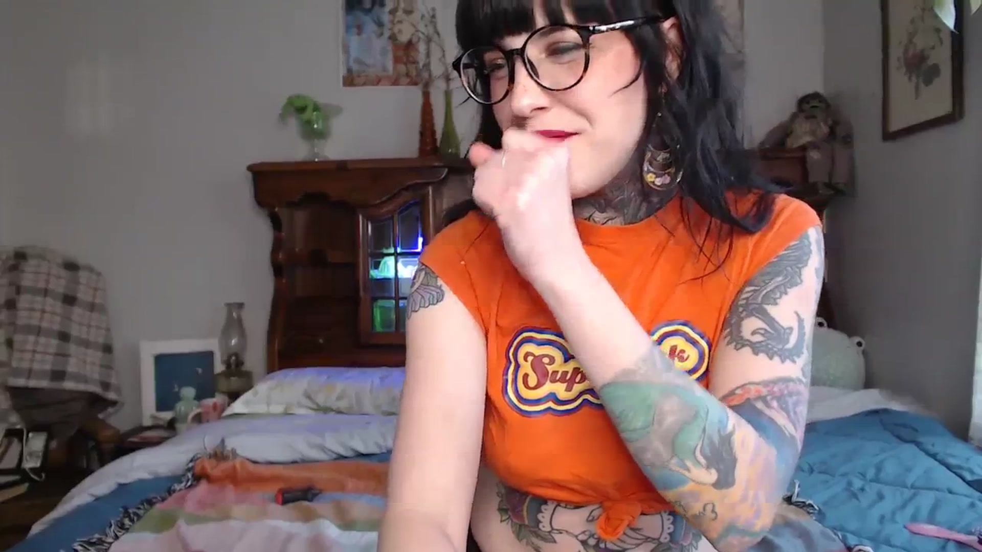 Gallery image thumbnail from fionafawn's myfreecams stream on, 01/04/2024, 23:01 image 7 of 20
