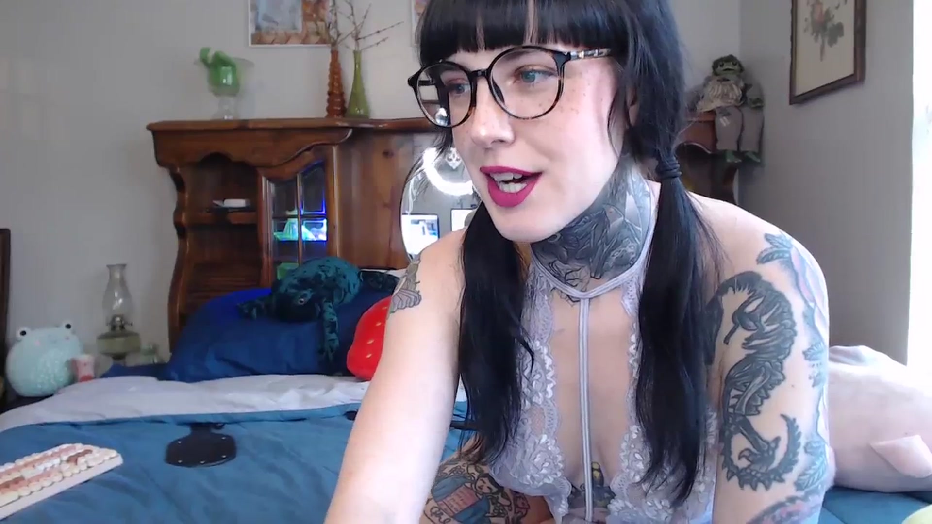 Gallery image thumbnail from fionafawn's myfreecams stream on, 02/21/2024, 22:28 image 4 of 20