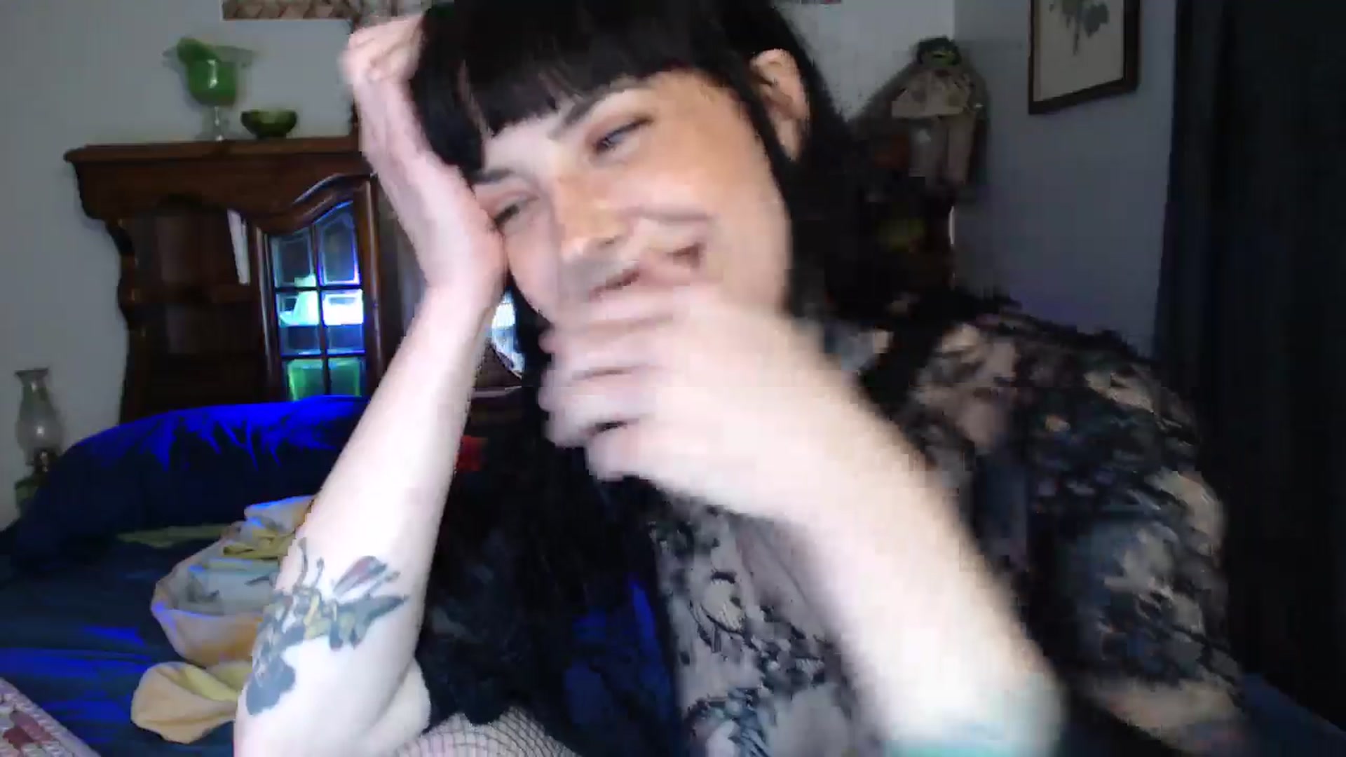 Gallery image thumbnail from fionafawn's myfreecams stream on, 05/03/2024, 24:59 image 6 of 20