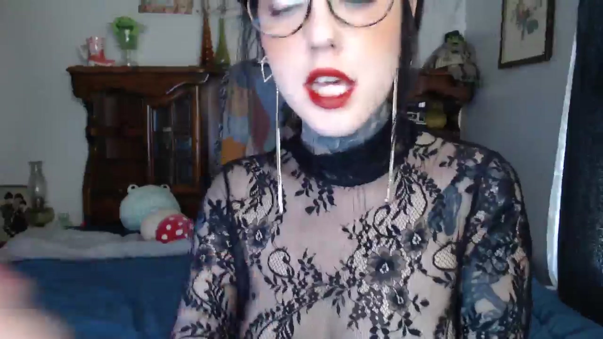 Gallery image thumbnail from fionafawn's myfreecams stream on, 07/01/2024, 22:13 image 15 of 20