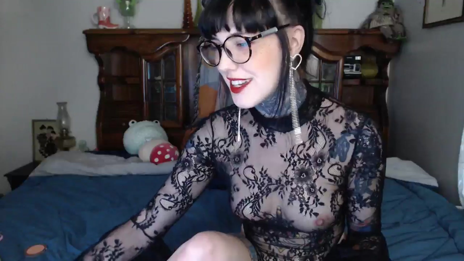Gallery image thumbnail from fionafawn's myfreecams stream on, 07/01/2024, 22:13 image 7 of 20